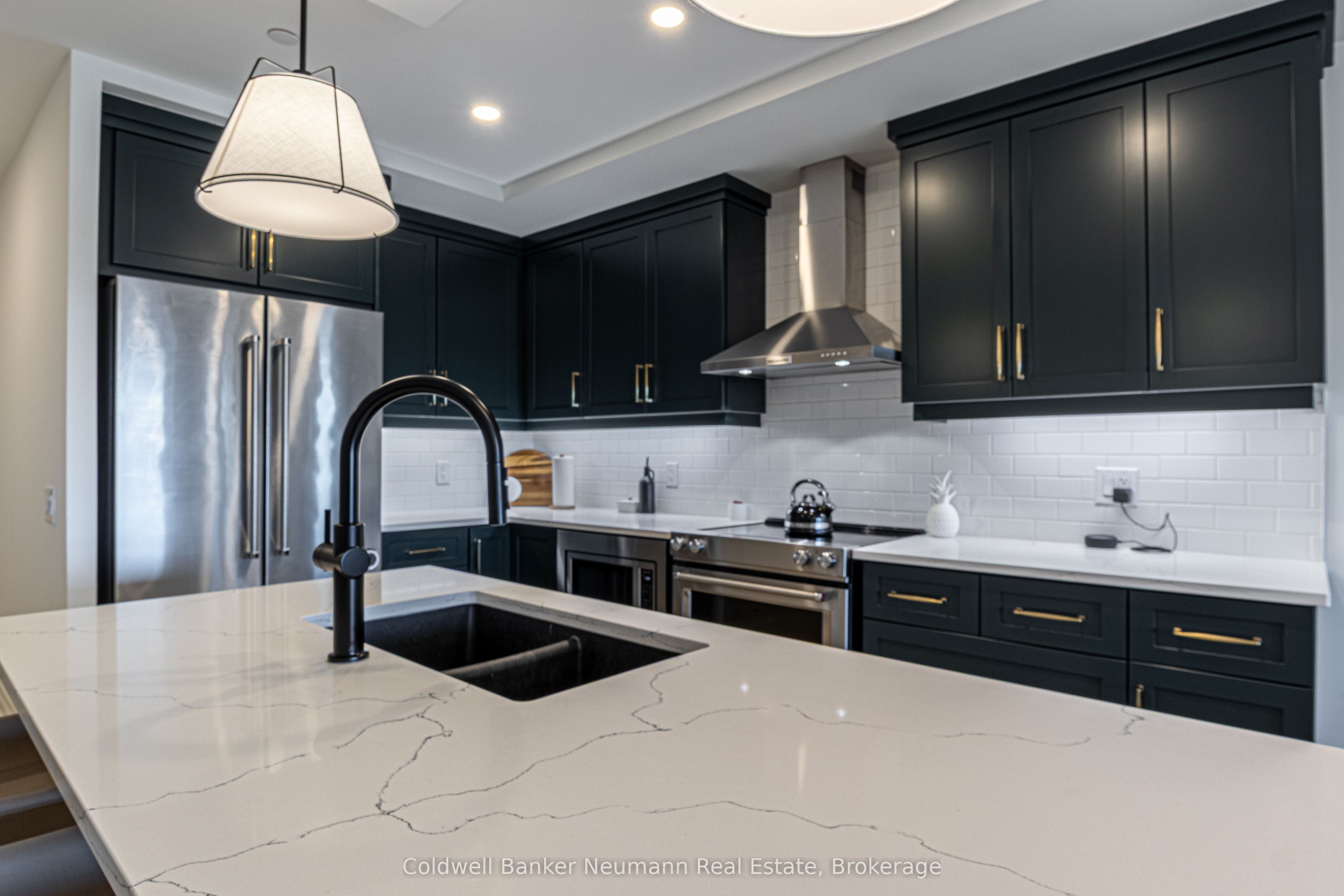 71 Wyndham Street S 1206, Guelph, ON N1E 0T7 photo 4