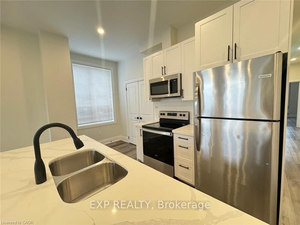 507 Wilson Street, Hamilton, ON L8L 1T4 photo 4