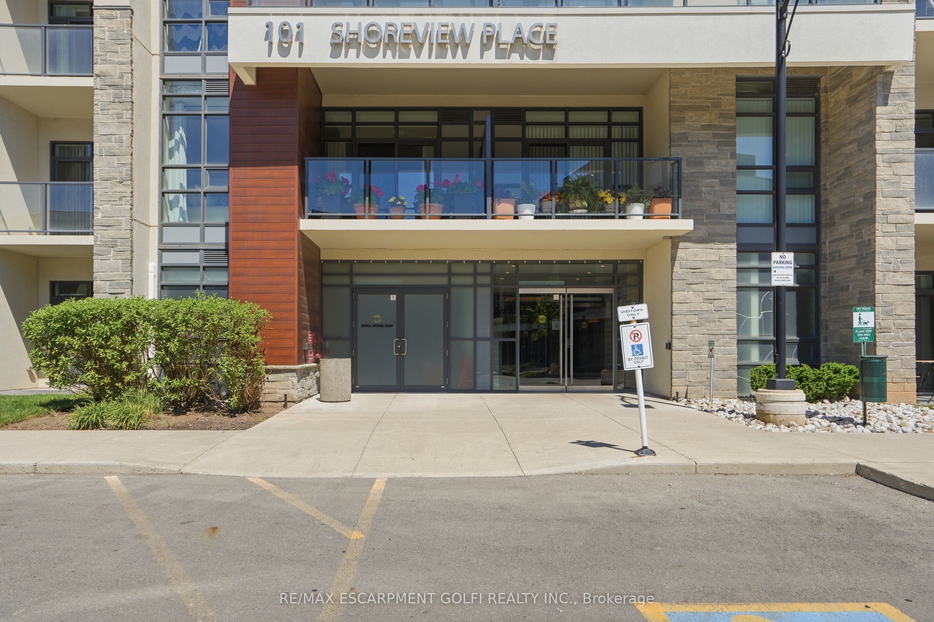 101 SHOREVIEW Place 129, Hamilton, ON L8E 0K2 photo 4