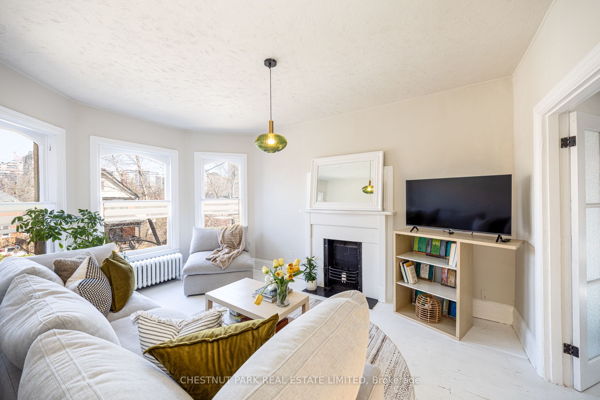 177 Charlton Avenue W, Hamilton, ON L8P 2C8 photo 4