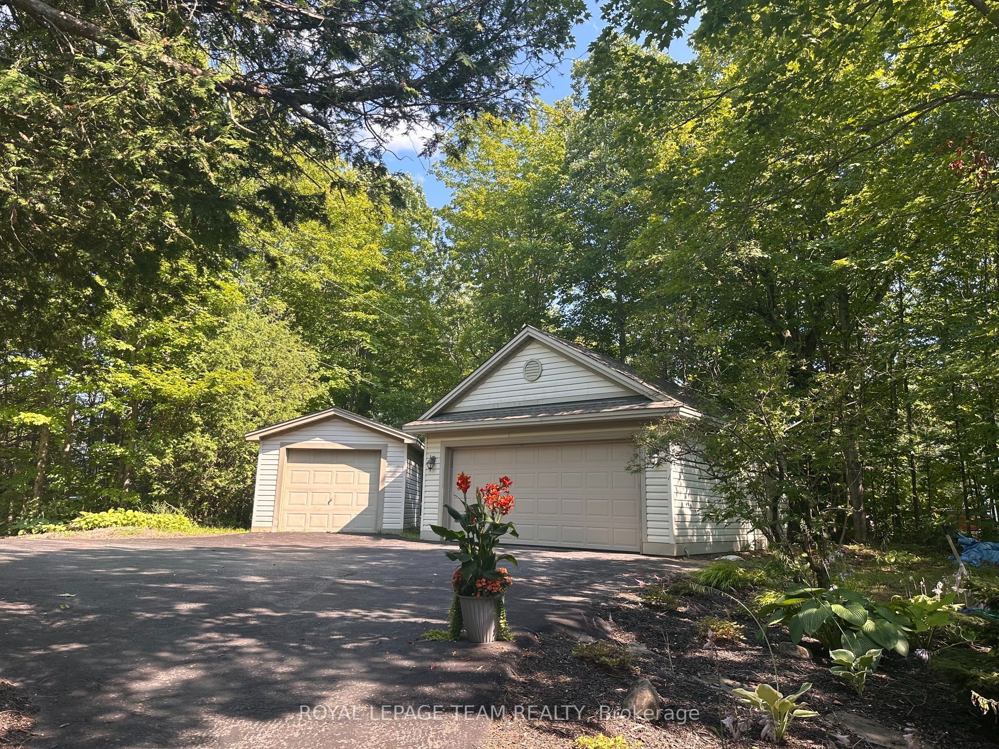 912 Maple Hill Road, North Grenville, ON K0G 1T0 photo 2