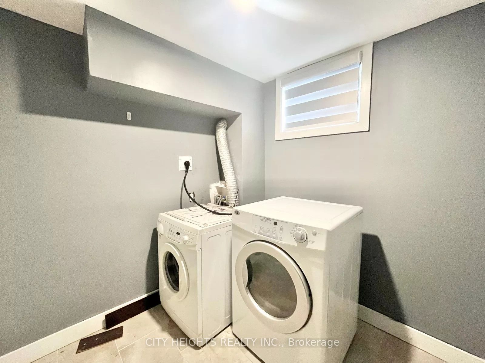 207 Mount Albion Road, Hamilton, ON L8K 6K1 photo 4