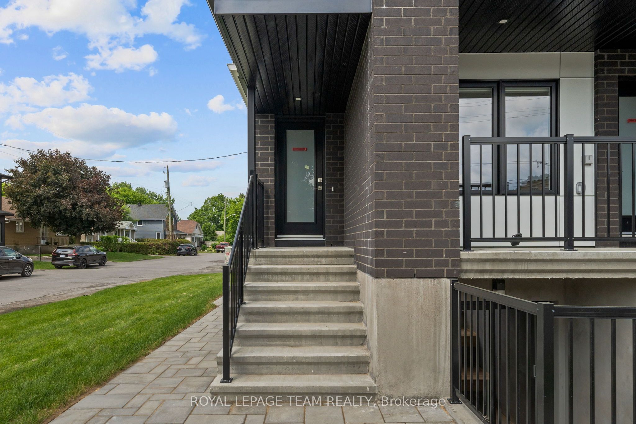 1231 Shillington Avenue Upper, Carlington - Central Park, ON K1Z 7Z9 photo 3