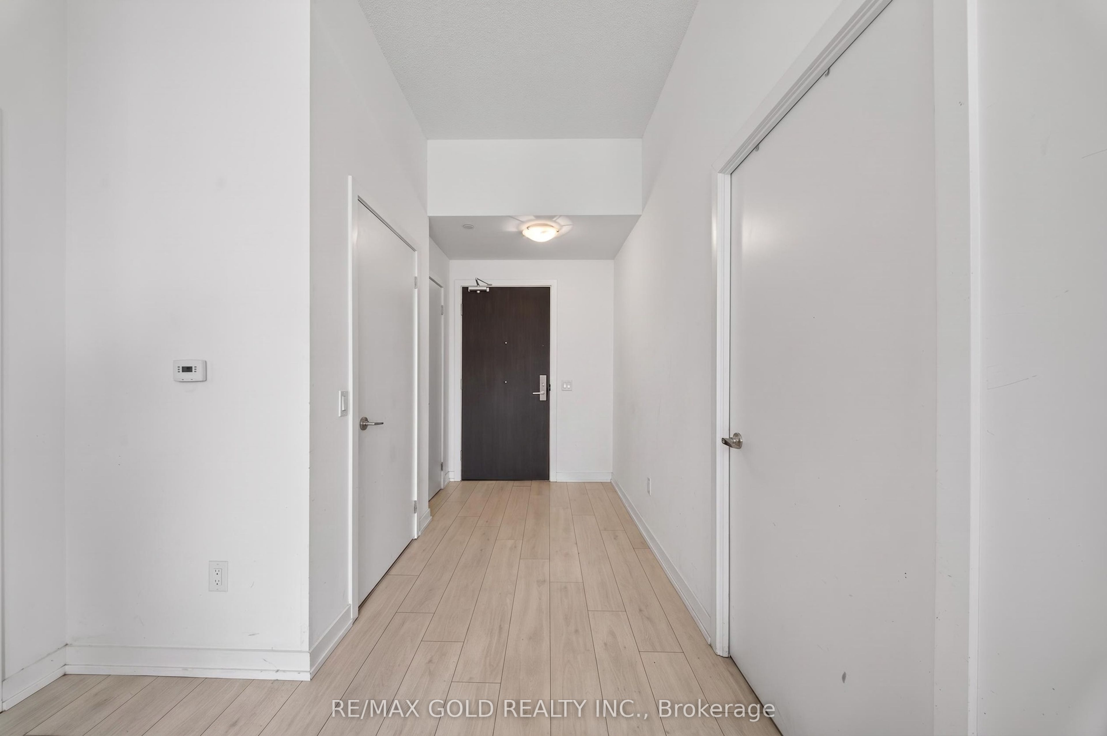 55 Duke Street W 508, Kitchener, ON N2H 0C9 photo 4