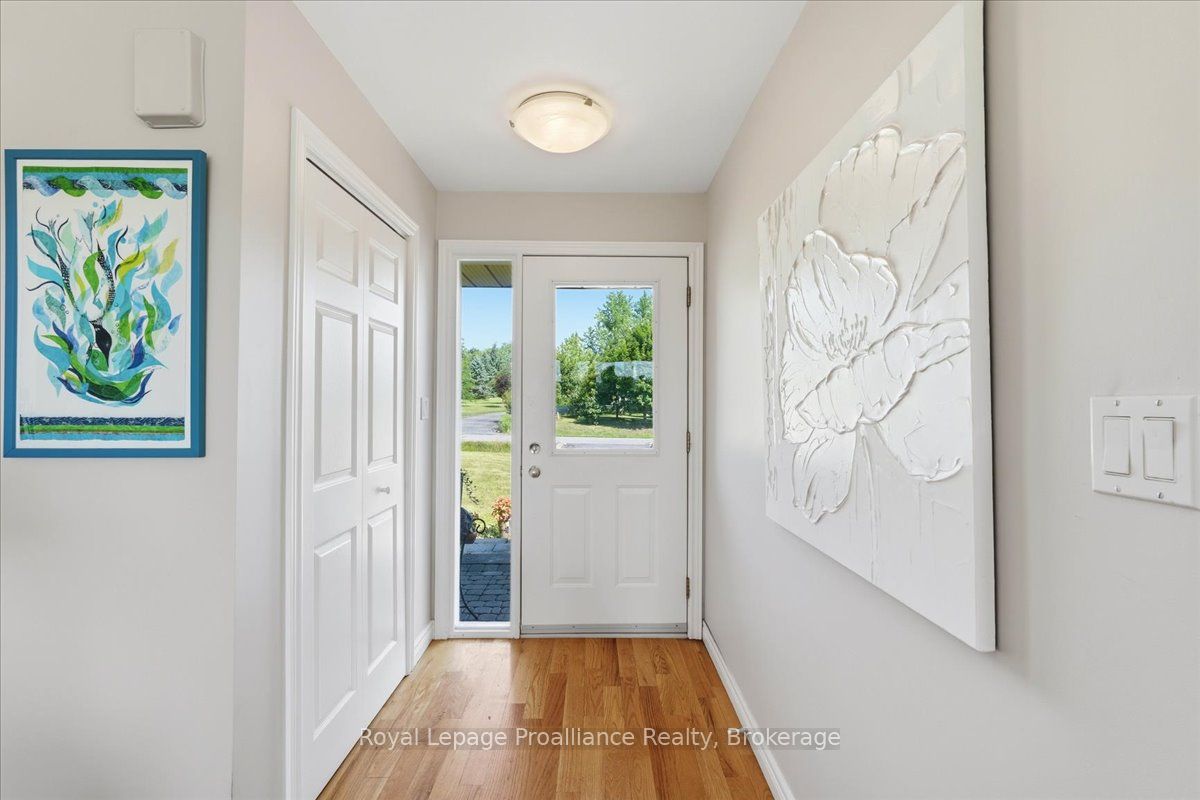 95 Dave Drive, Quinte West, ON K0K 2C0 photo 3