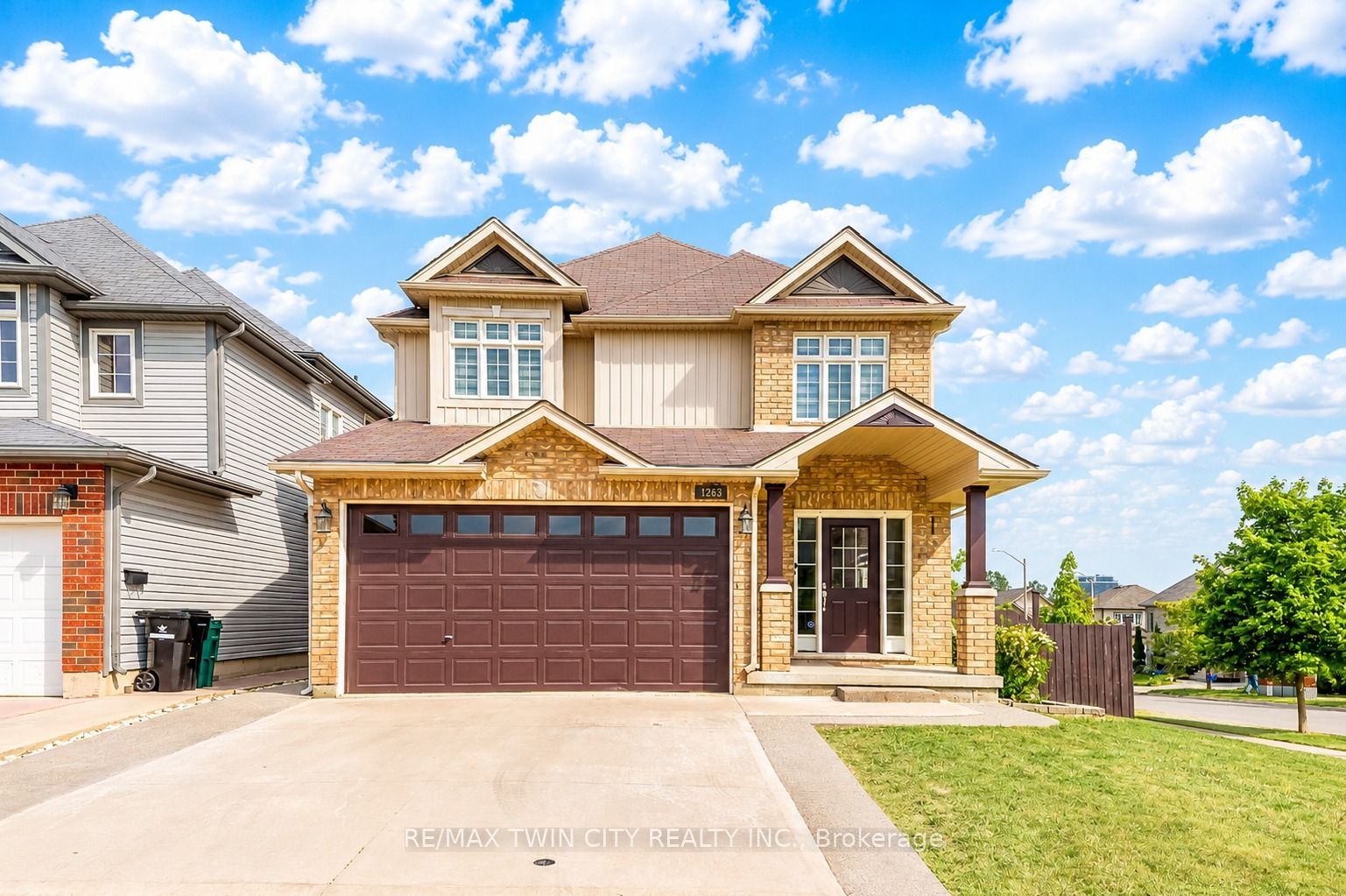 1263 Countrystone Drive, Kitchener, ON N2N 3S4