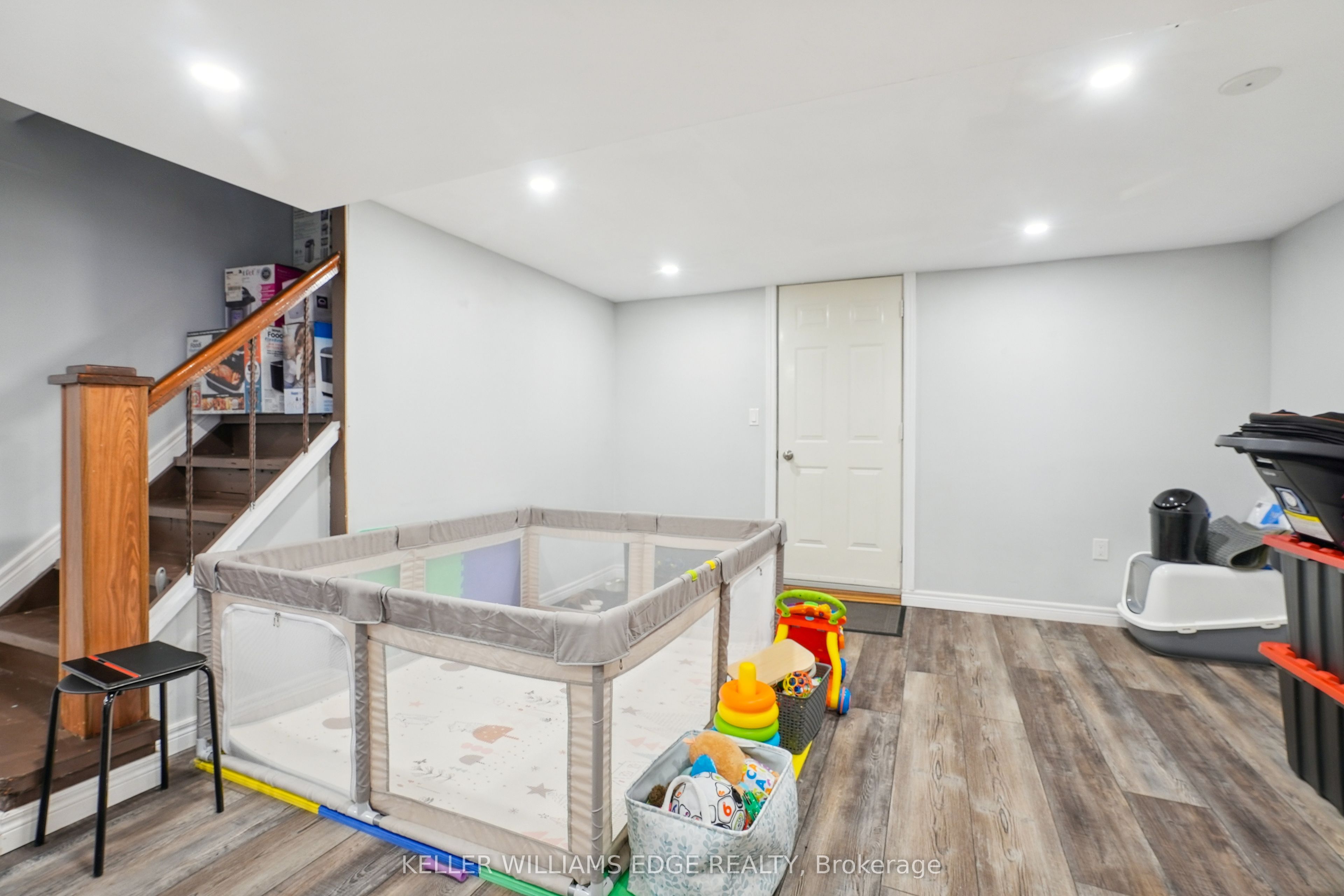 13 Beaucourt Place Lower, Hamilton, ON L8S 2P8 photo 5