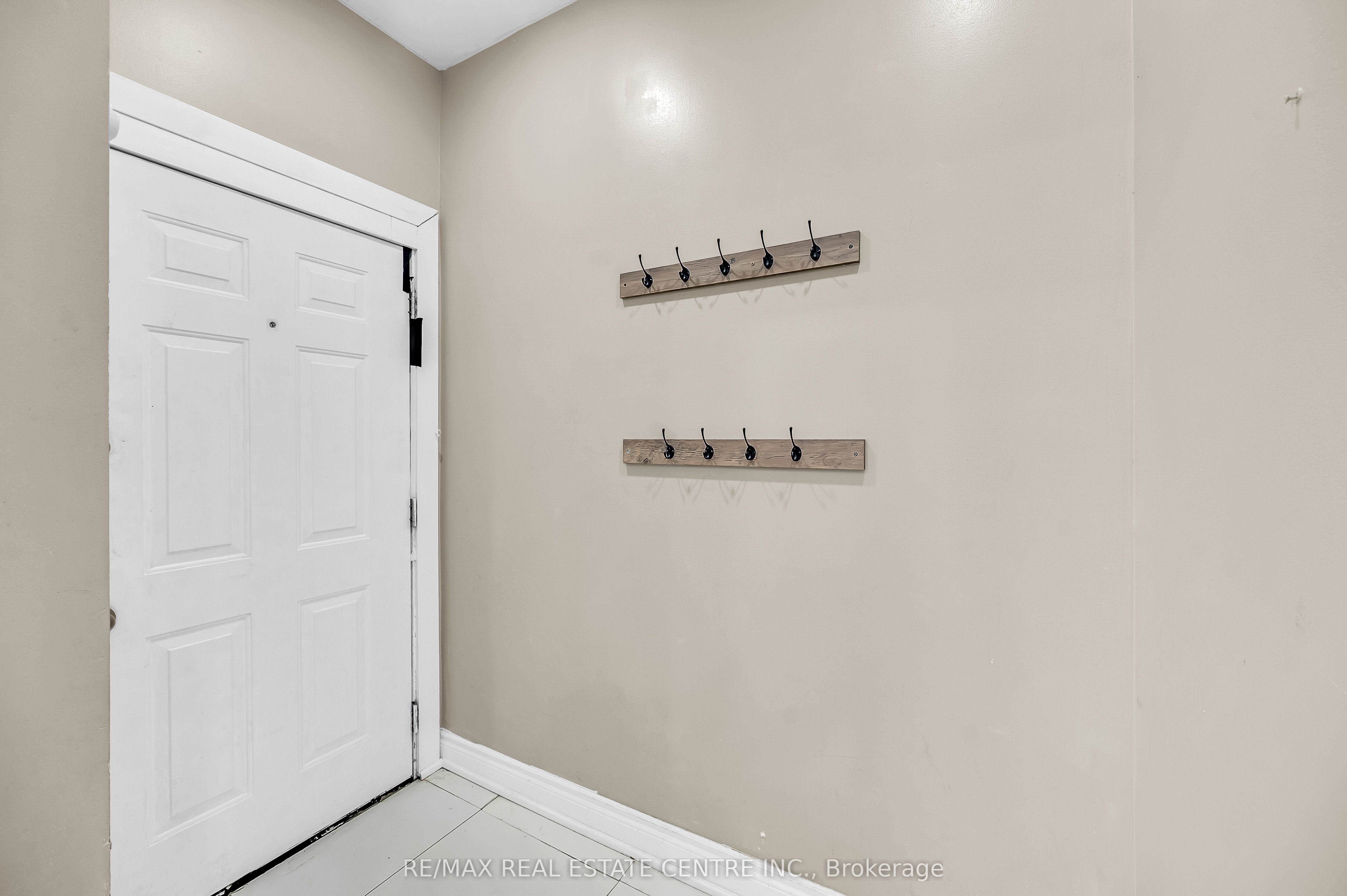 334 CANNON Street E, Hamilton, ON L8L 2B9 photo 3