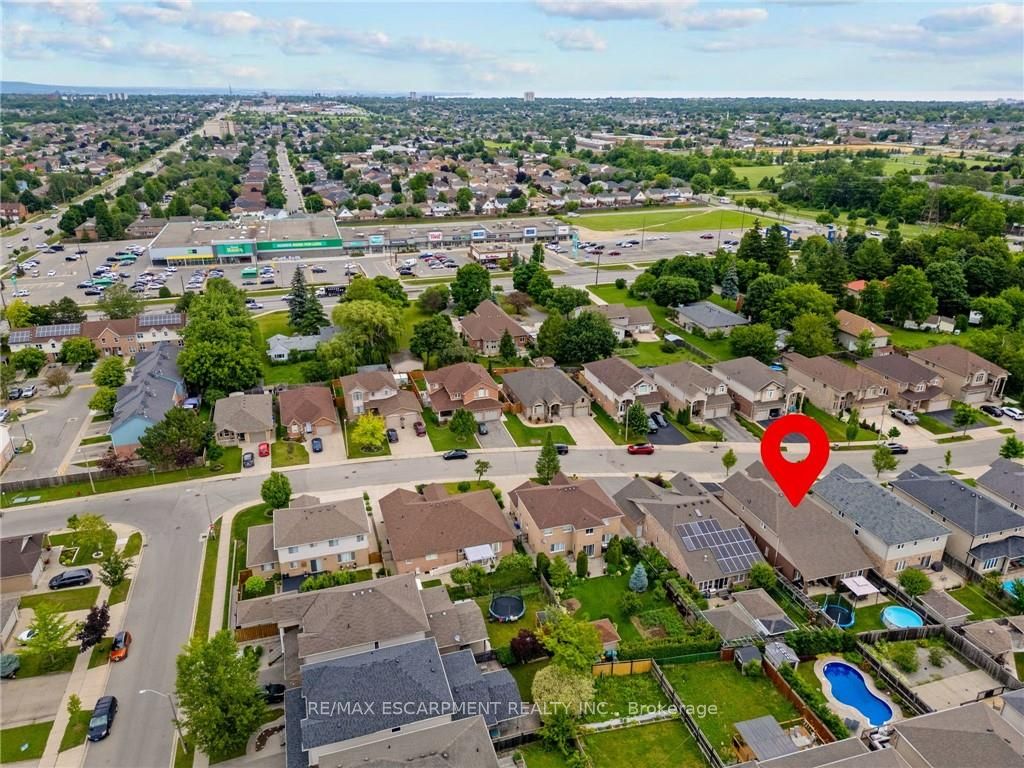 52 Arrowhead Drive, Hamilton, ON L8W 3Y2 photo 4