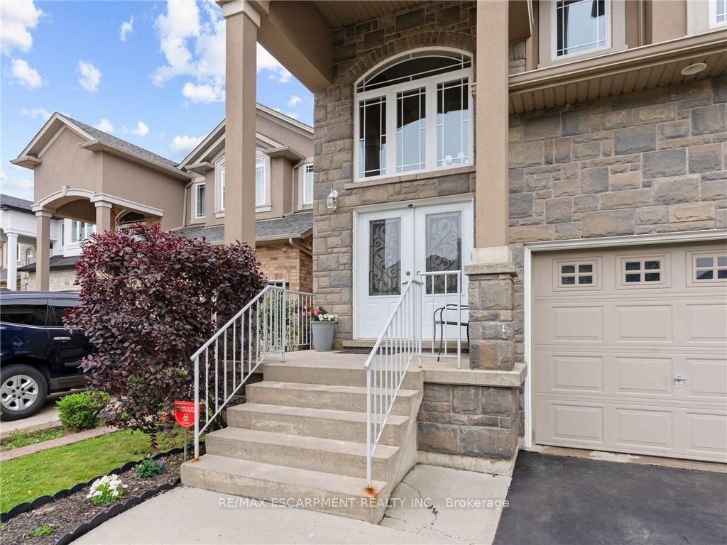 52 Arrowhead Drive, Hamilton, ON L8W 3Y2 photo 5