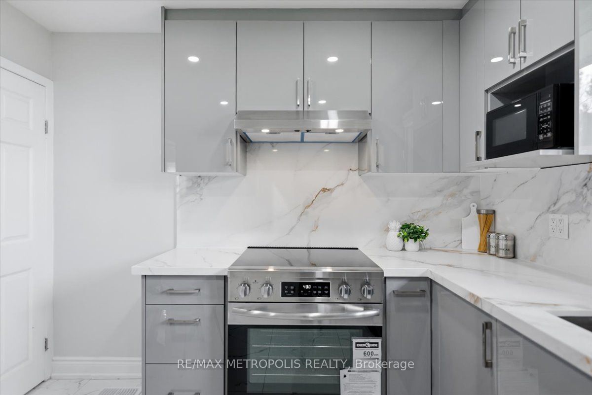 615 Dogwood Lane, Waterloo, ON N2L 4Y2 photo 5