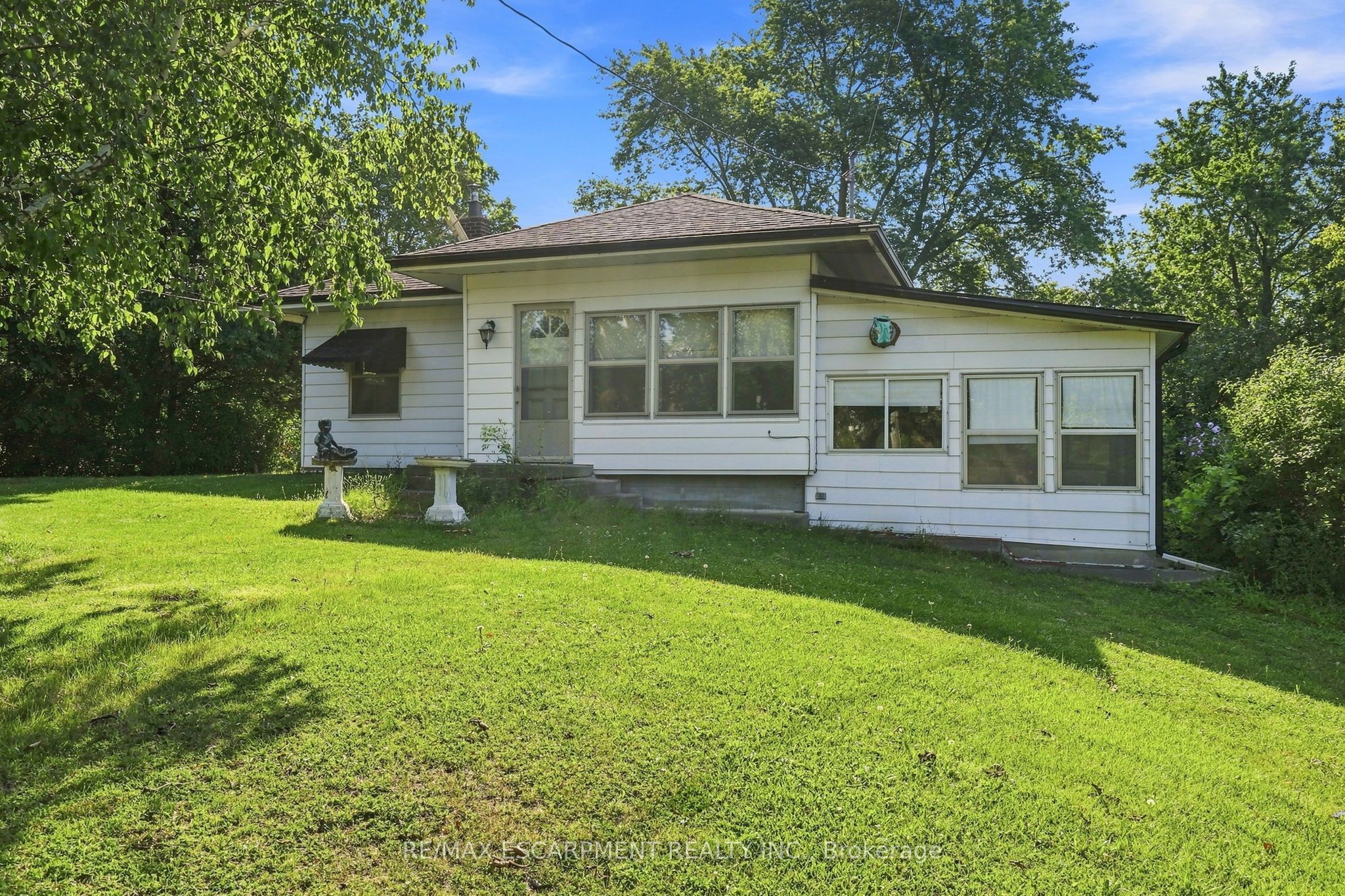 698 York Road, Hamilton, ON L9H 5X1 photo 5
