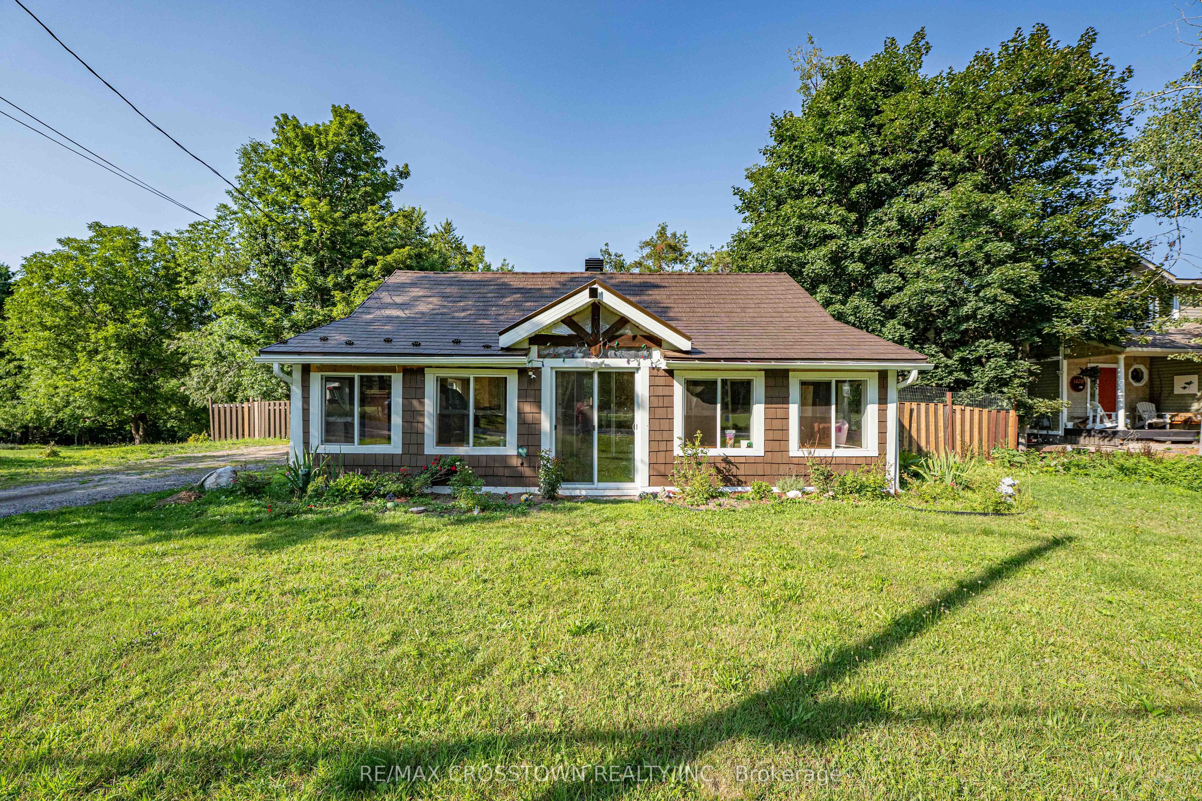 1430 Muskoka Road N, Gravenhurst, ON P1P 1R7 photo 2