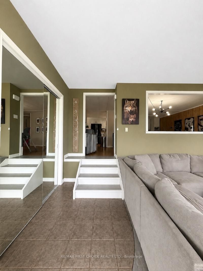 109 Clarke Avenue, Greenstone, ON P0T 1M0 photo 4