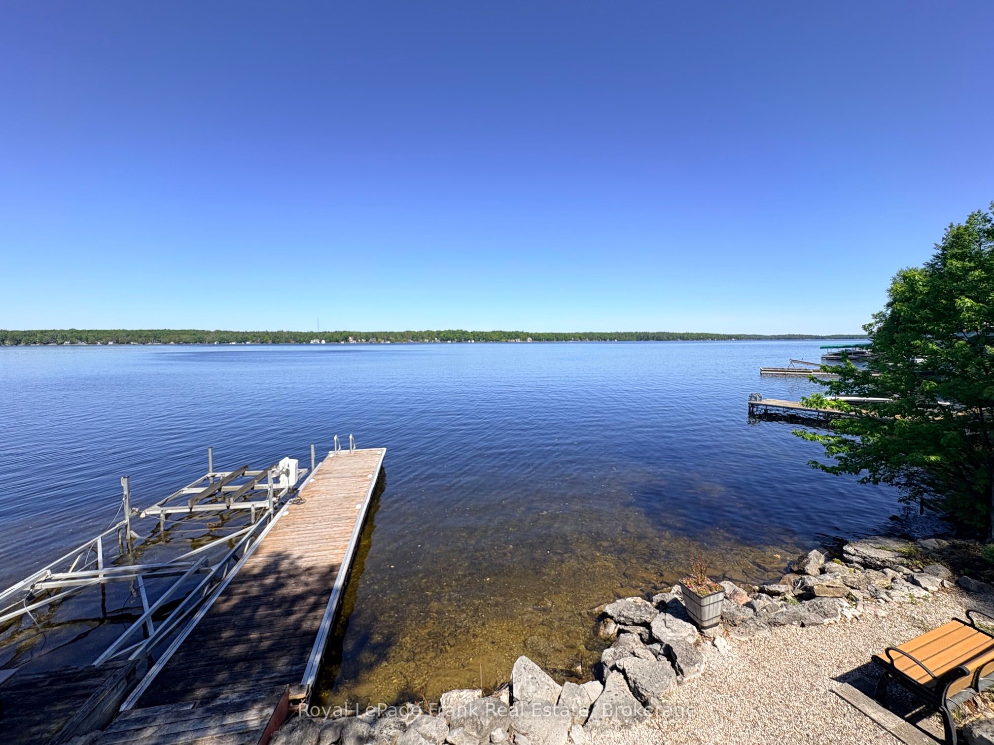 944 Birchcliff Drive, Douro-Dummer, ON K0L 2H0 photo 2