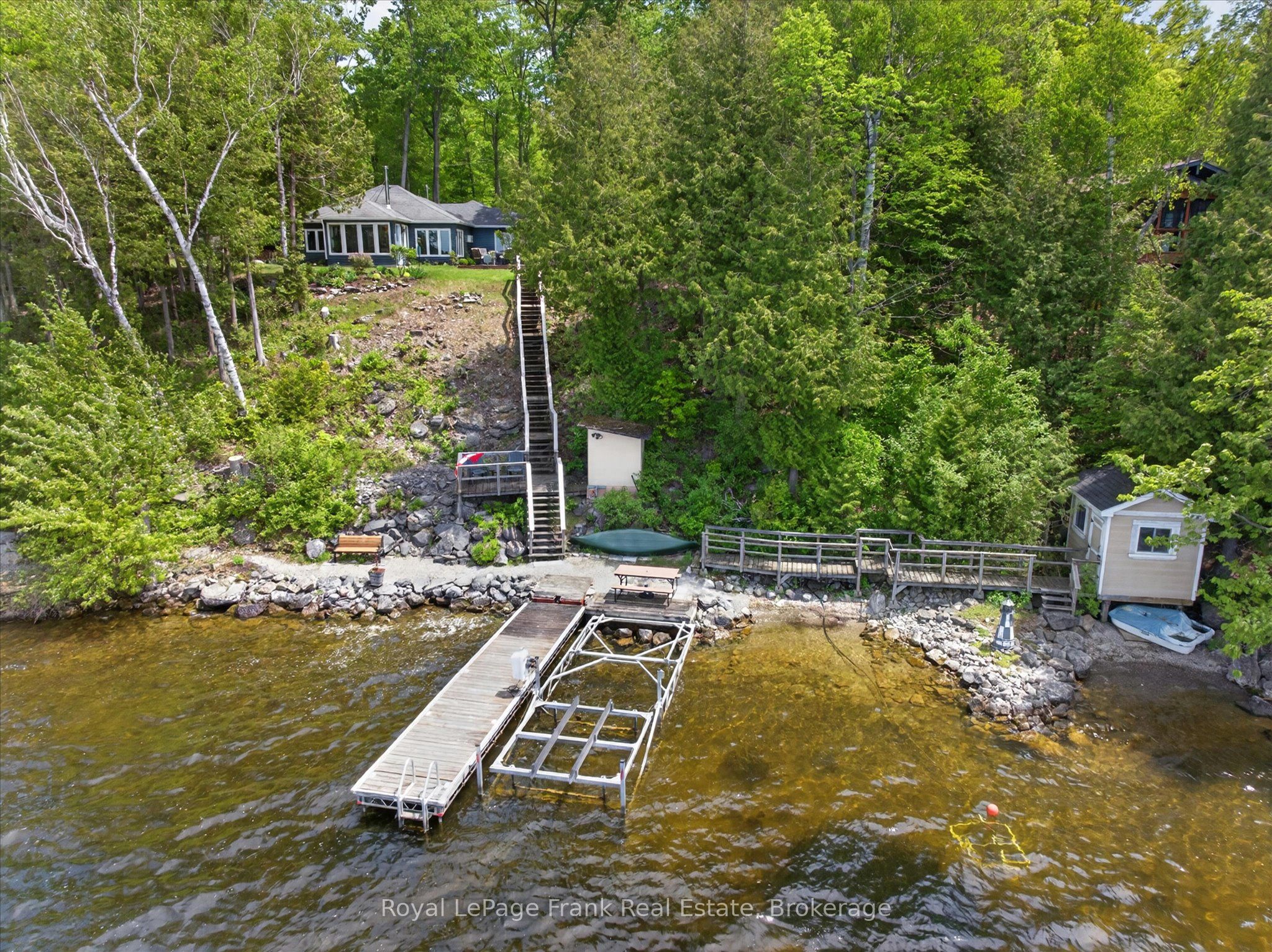 944 Birchcliff Drive, Douro-Dummer, ON K0L 2H0 photo 3