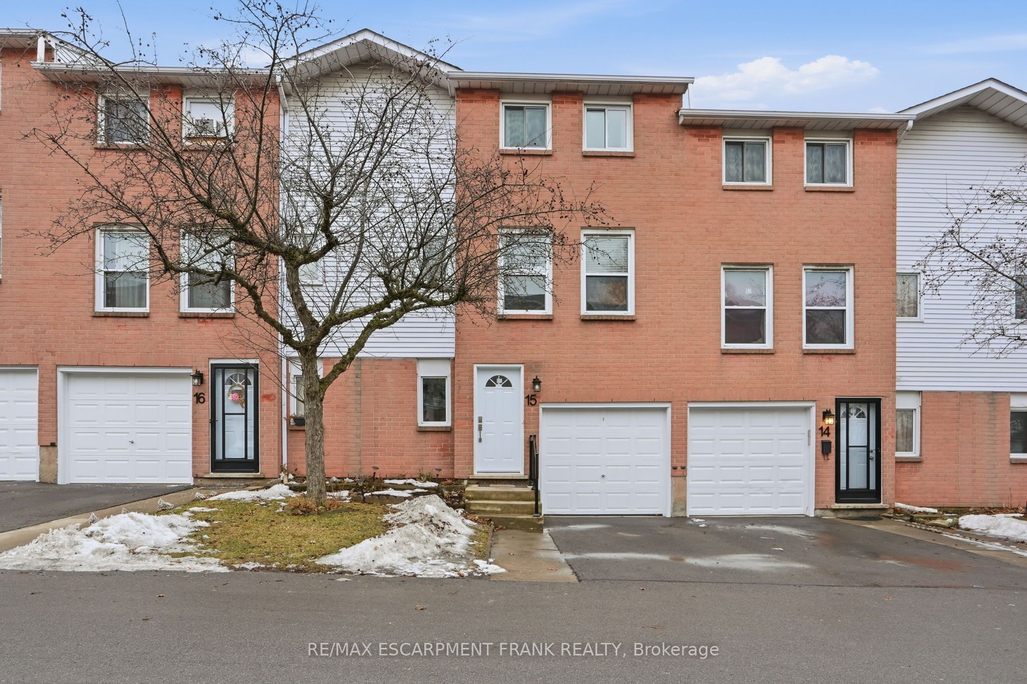 1255 Upper Gage Avenue 15, Hamilton, ON L8W 3C7 photo 2