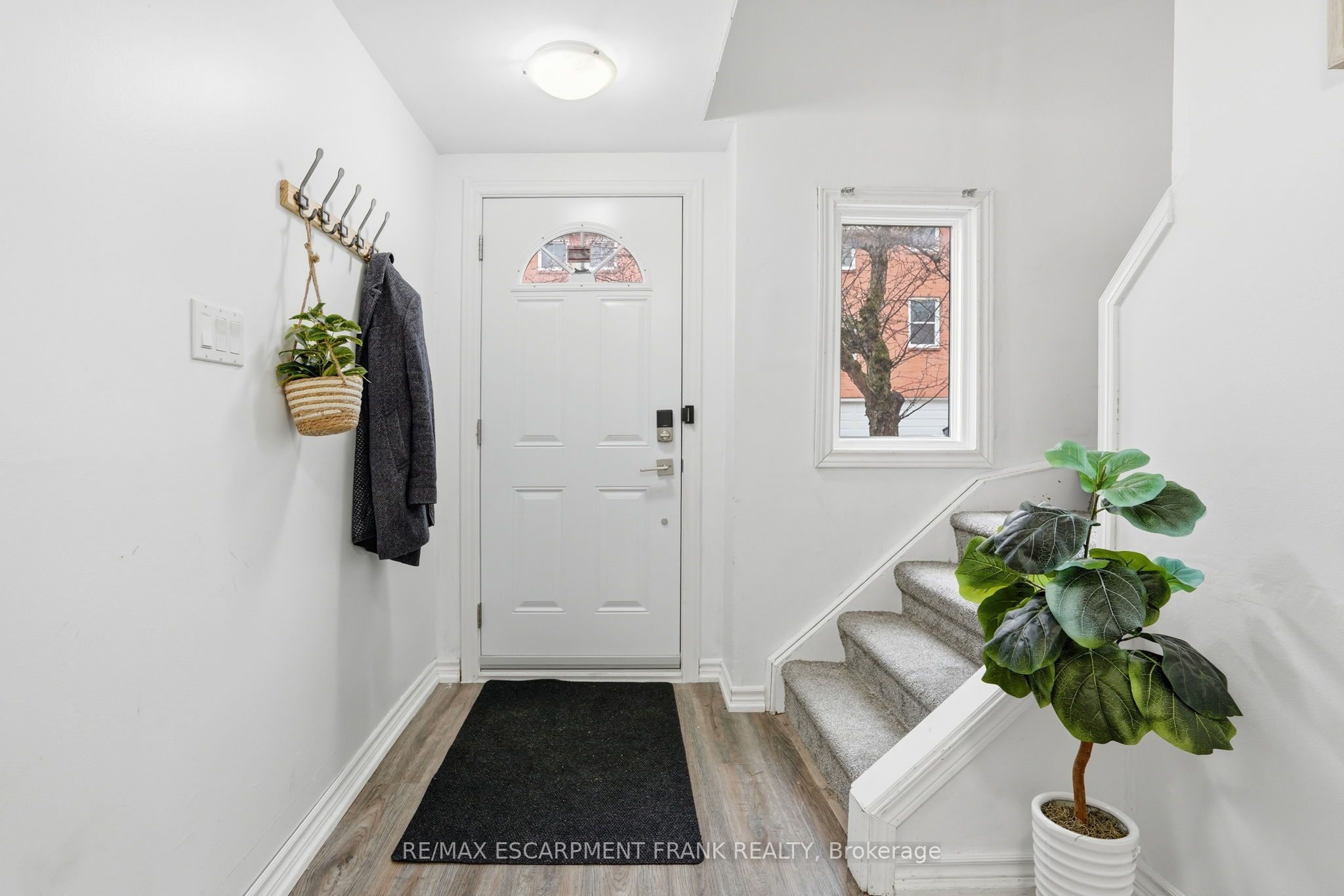 1255 Upper Gage Avenue 15, Hamilton, ON L8W 3C7 photo 4