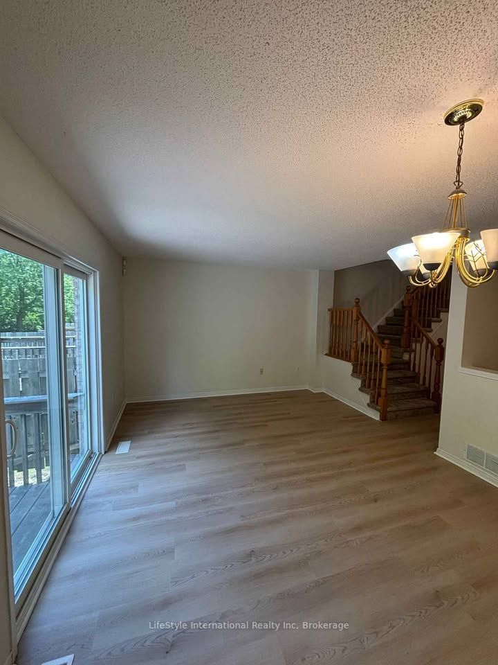 26 Roehampton Crescent, Guelph, ON N1L 1M8 photo 3