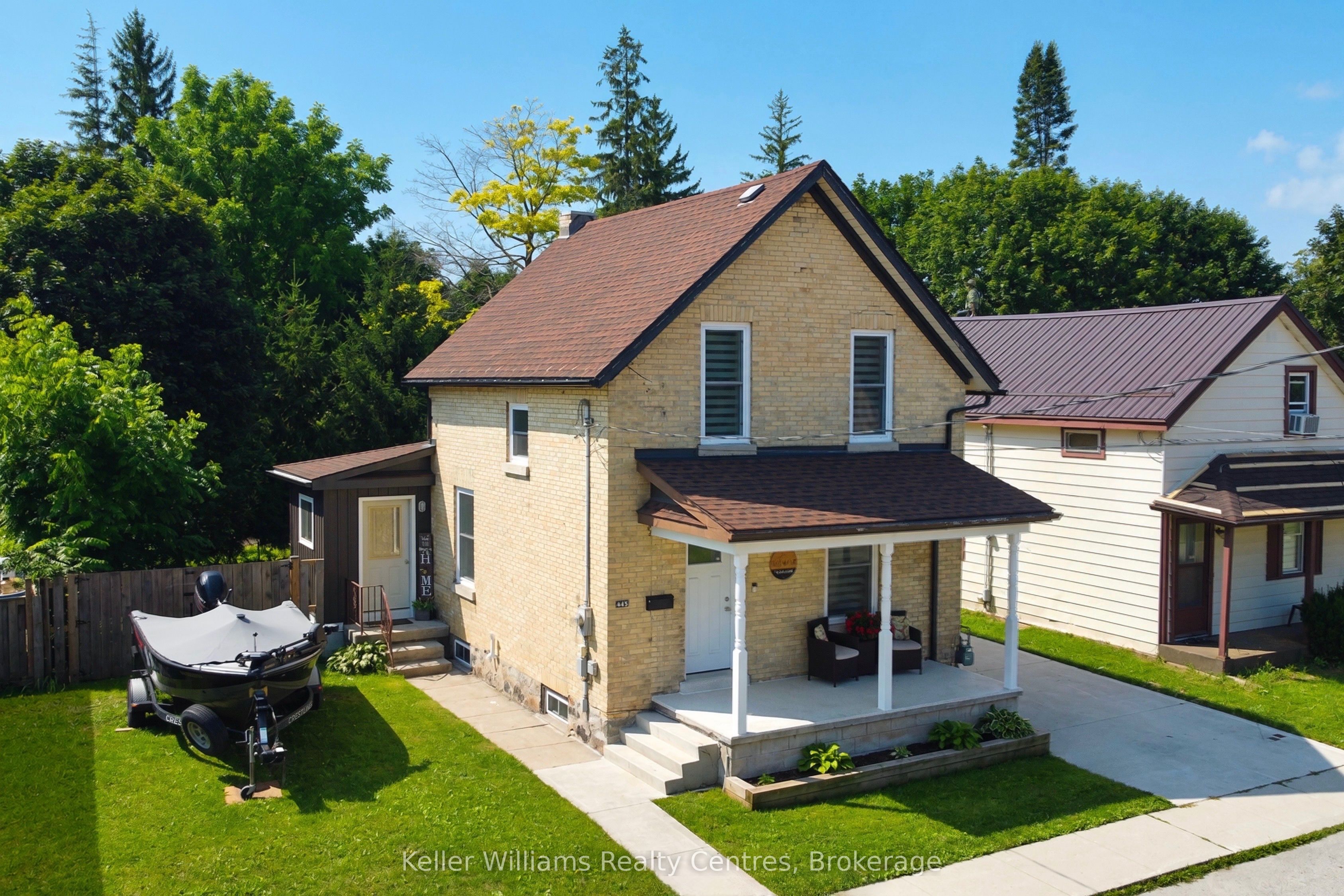 445 11TH Street, Hanover, ON N4N 1S8