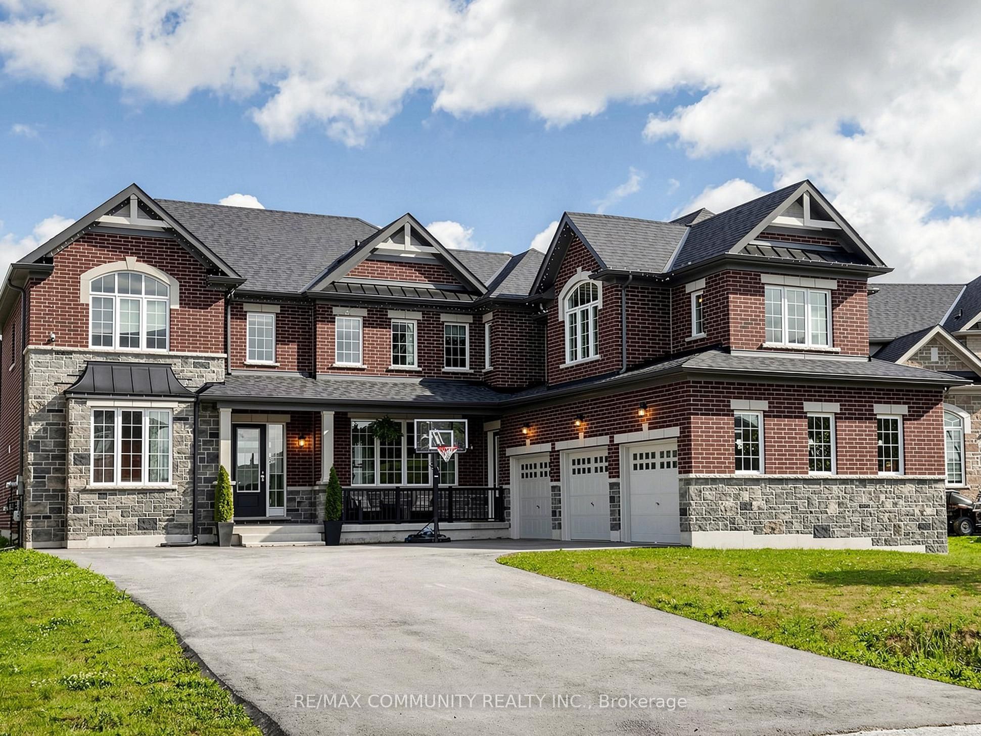 98 Golden Meadows Drive, Otonabee-South Monaghan, ON K9J 0K8