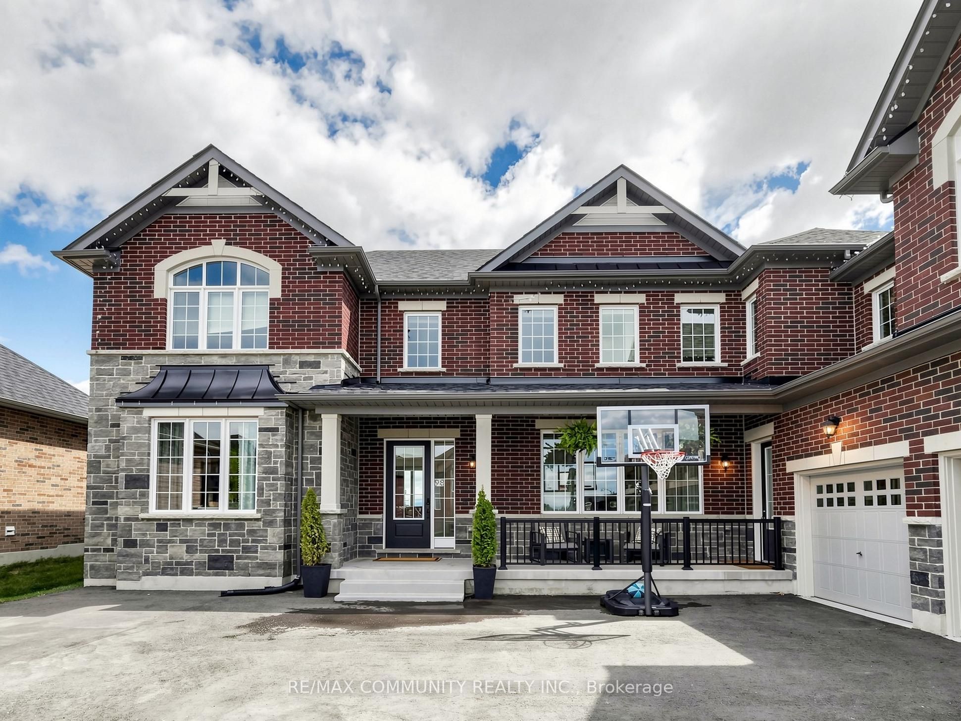 98 Golden Meadows Drive, Otonabee-South Monaghan, ON K9J 0K8 photo 2