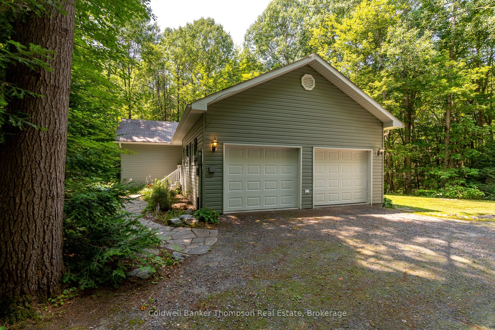592 White House Road, Huntsville, ON P1H 2J3 photo 3