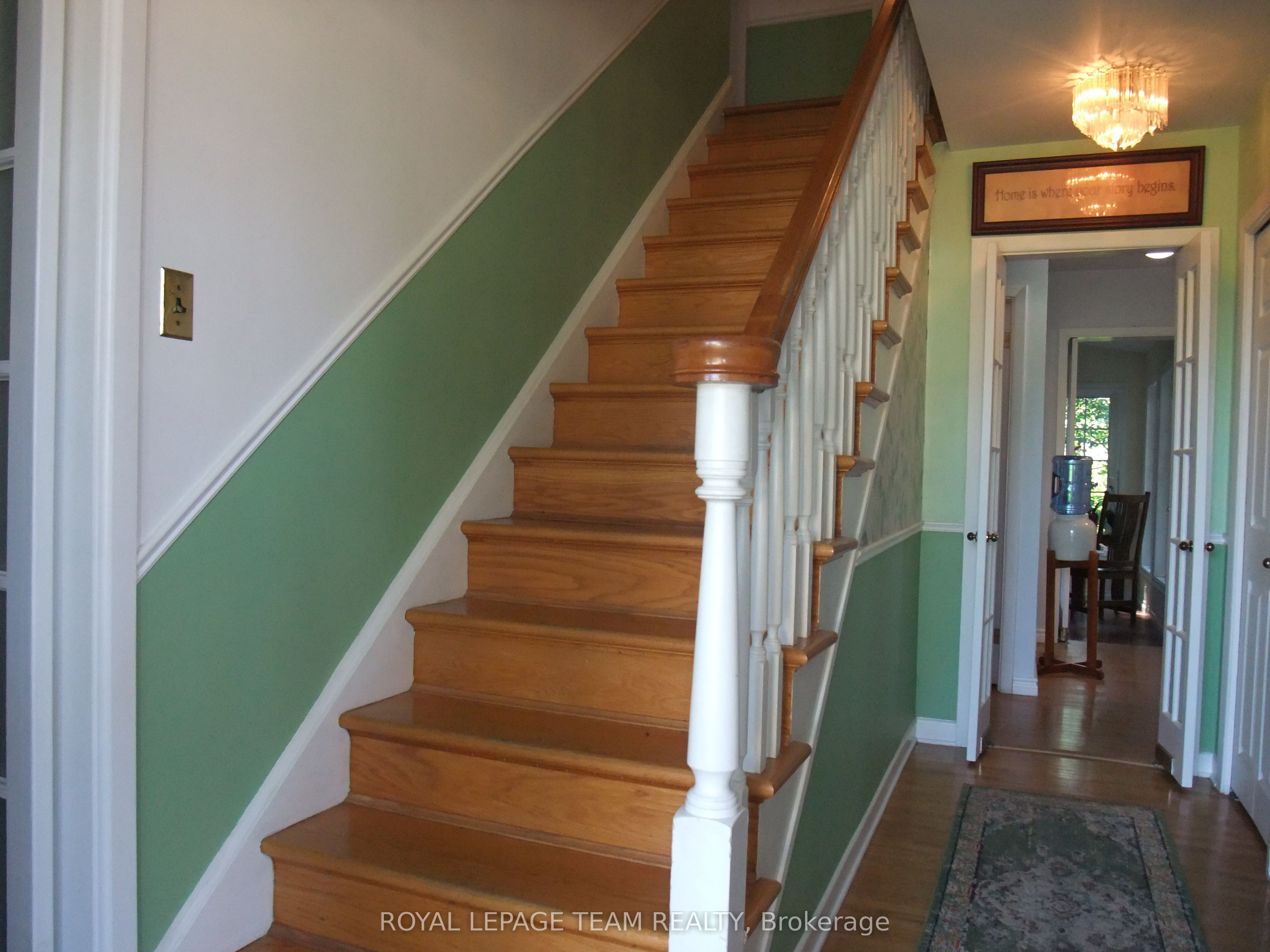 32 Gary Crescent, Arnprior, ON K7S 2R3 photo 3