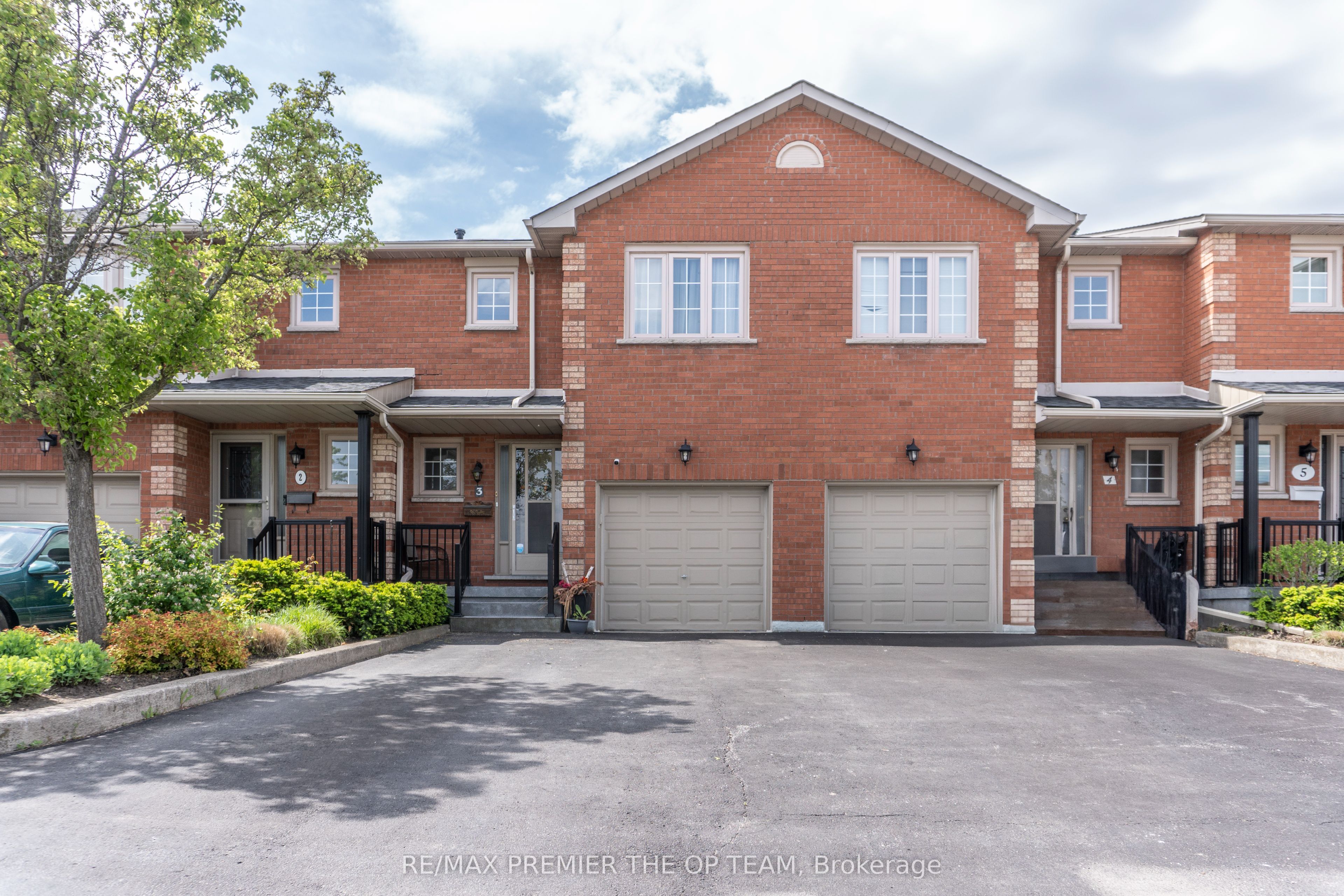 255 Mount Albion Road 3, Hamilton, ON L8K 6P7