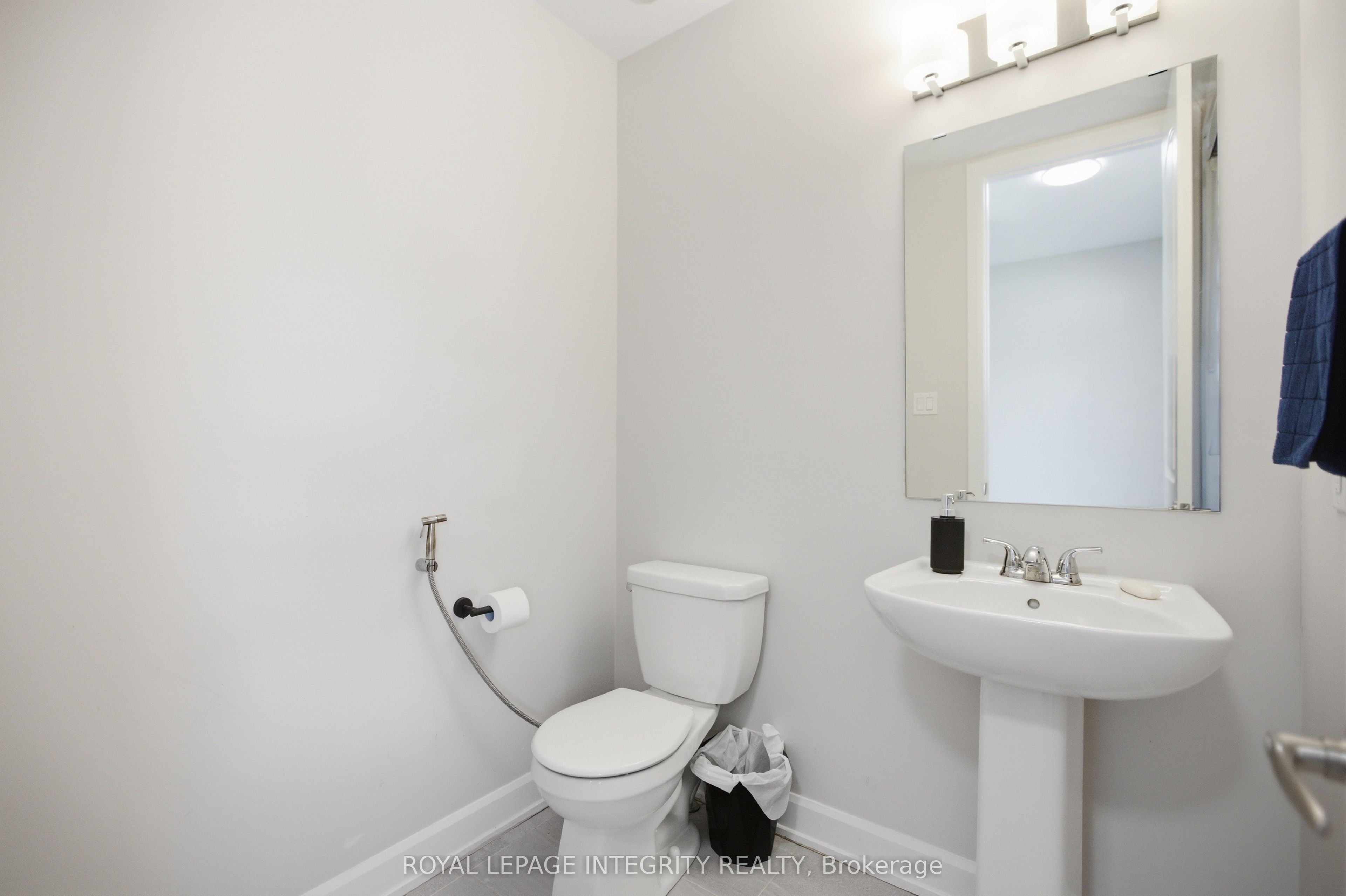 651 Chillerton Drive, Barrhaven, ON K2J 6C6 photo 5