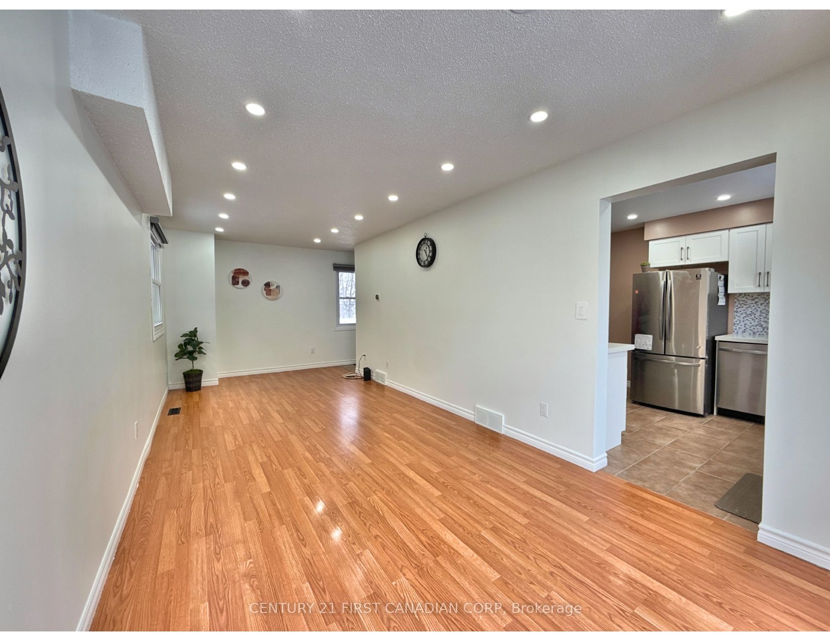 159 Walmer Gardens, London North, ON N6G 4H6 photo 4