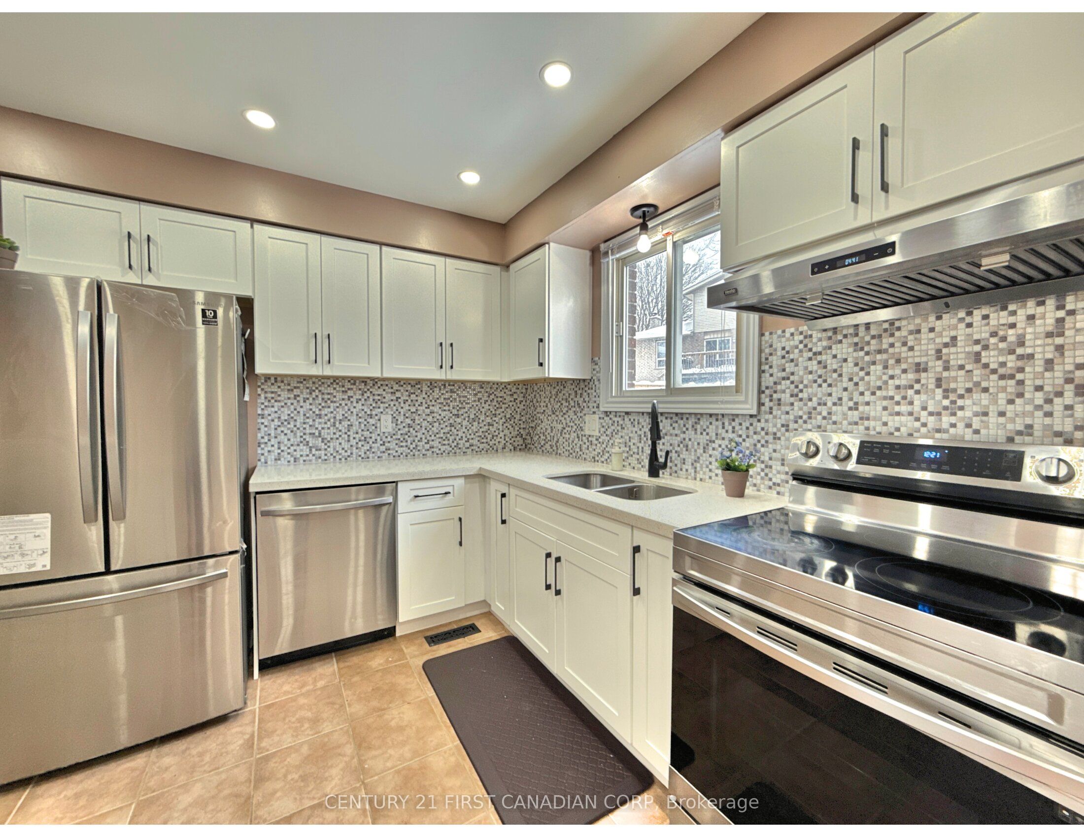 159 Walmer Gardens, London North, ON N6G 4H6 photo 5