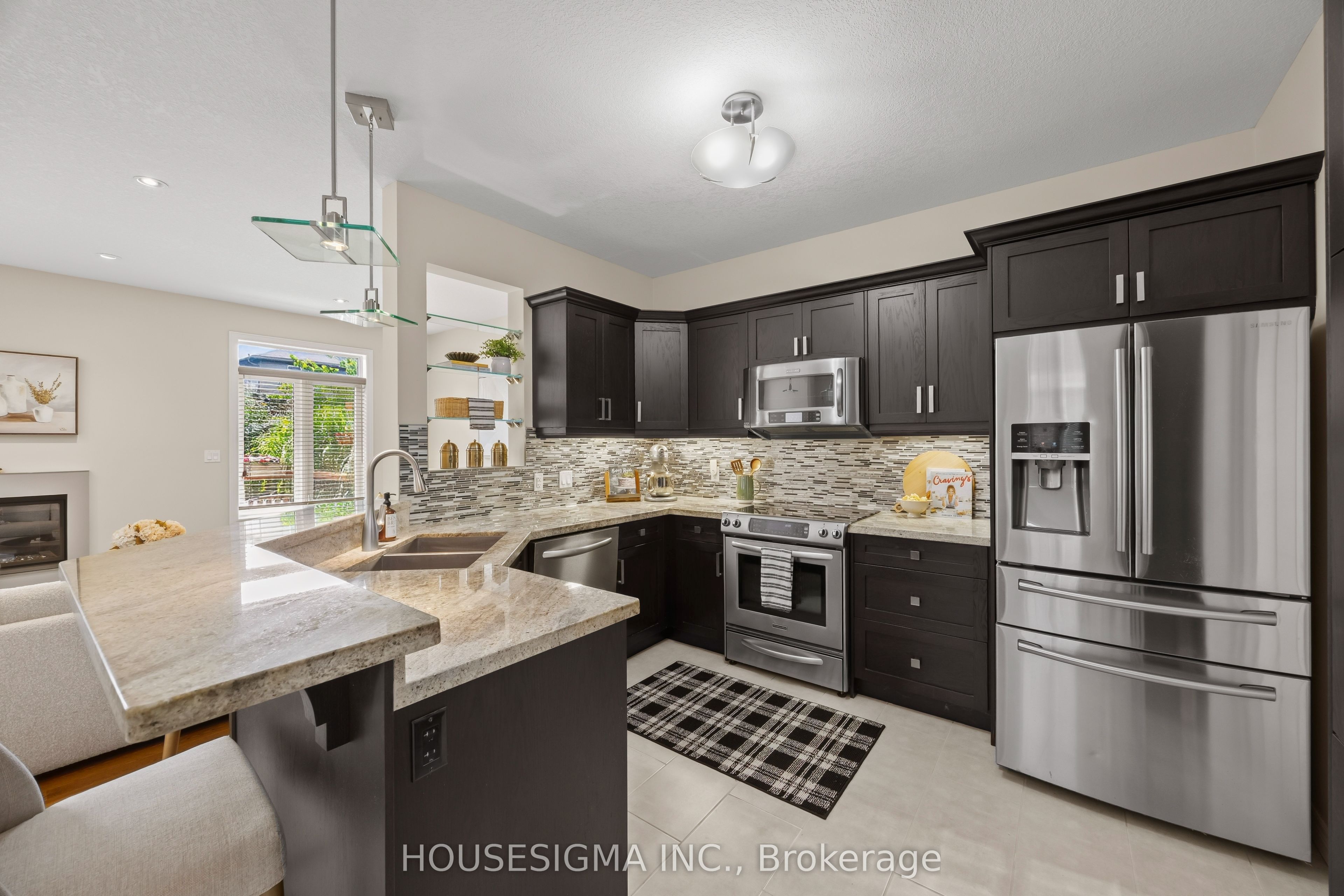 1939 Jubilee Drive, London North, ON N6G 0H6 photo 5