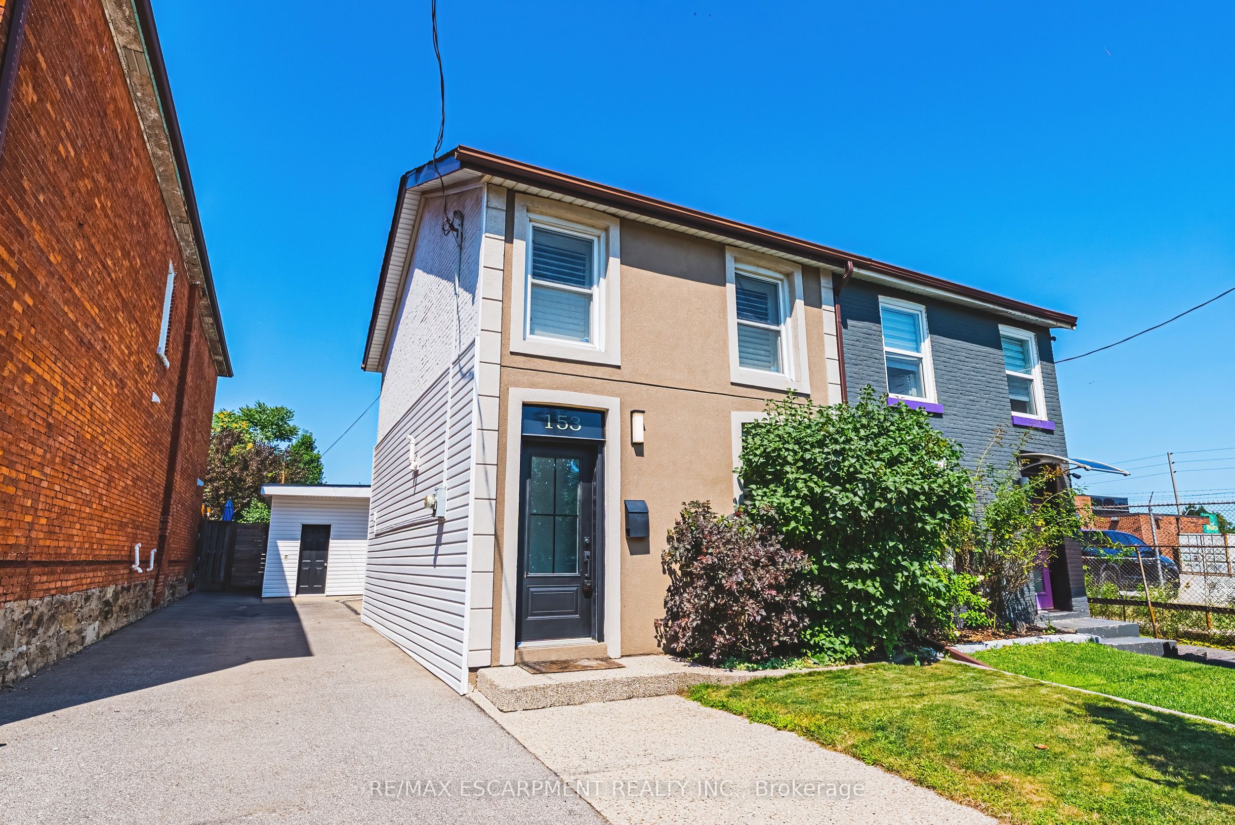 153 Elgin Street, Hamilton, ON L8L 4Y1 photo 3