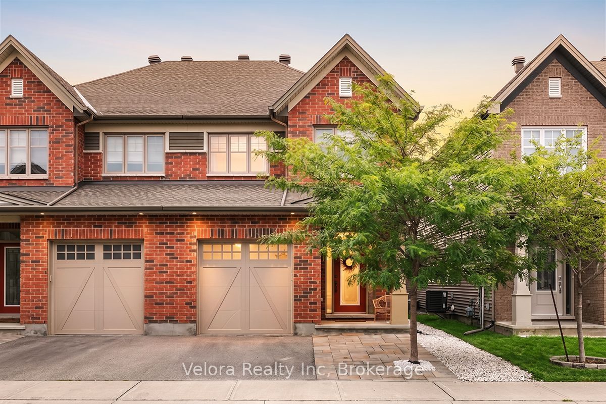 424 Warmstone Drive, Stittsville - Munster - Richmond, ON K2S 0W2