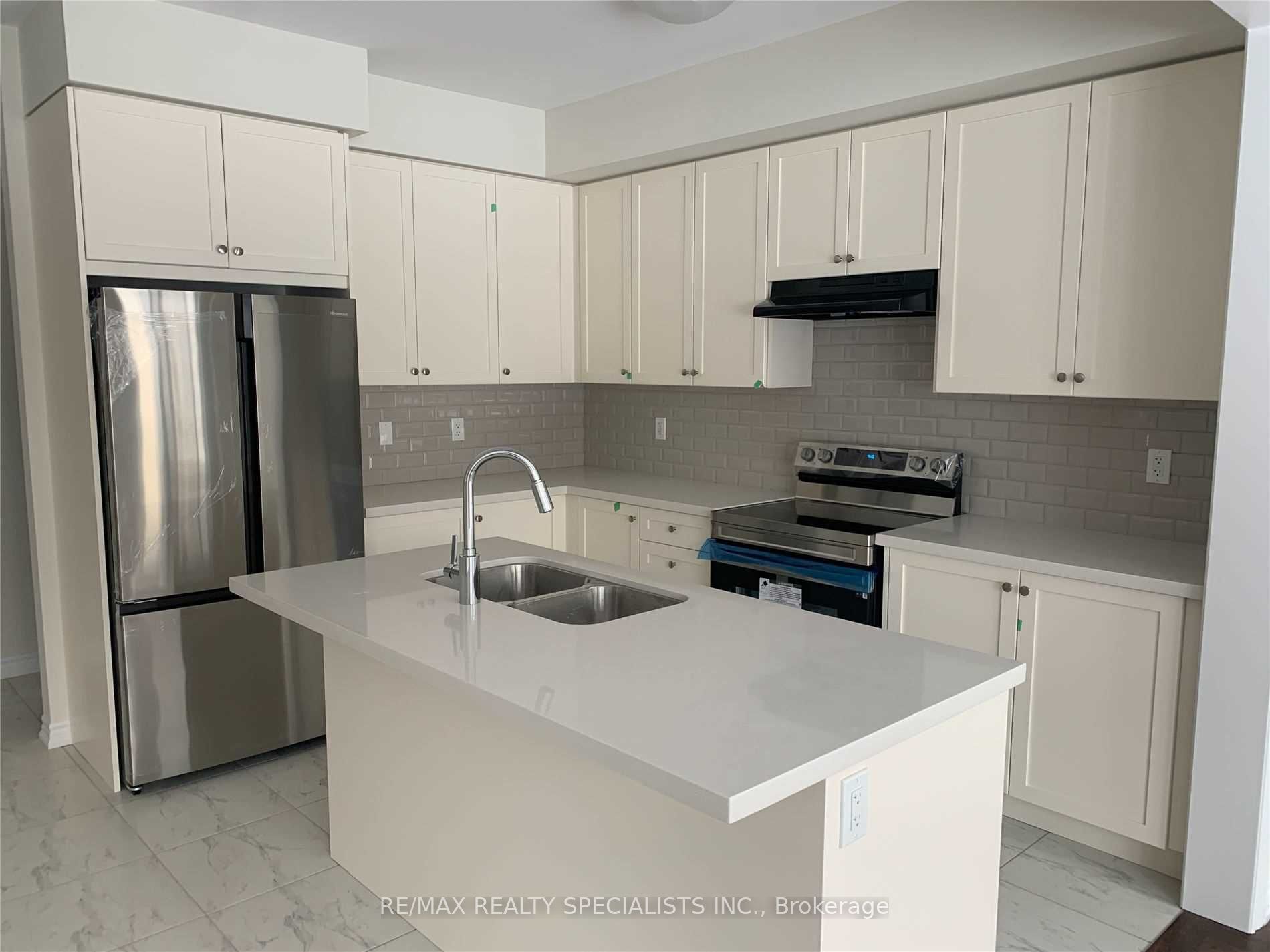 29 Gunn Avenue, Brantford, ON N3T 0V3 photo 3