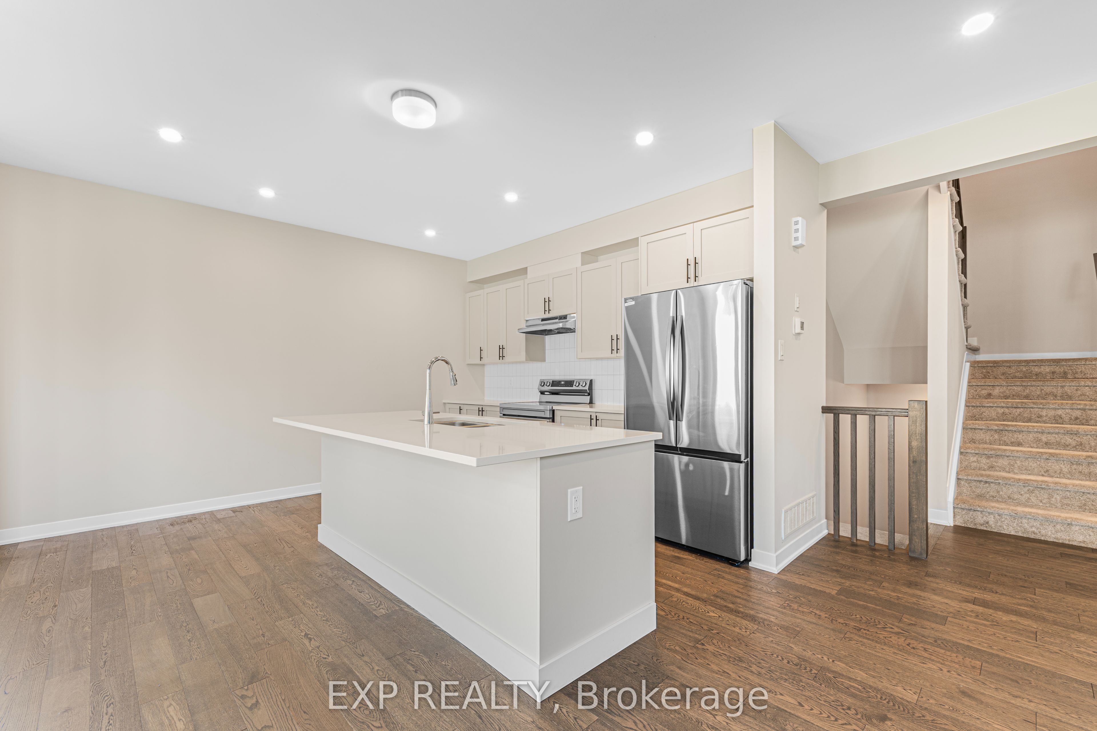 345 Peninsula Road, Barrhaven, ON K2J 7L9 photo 4