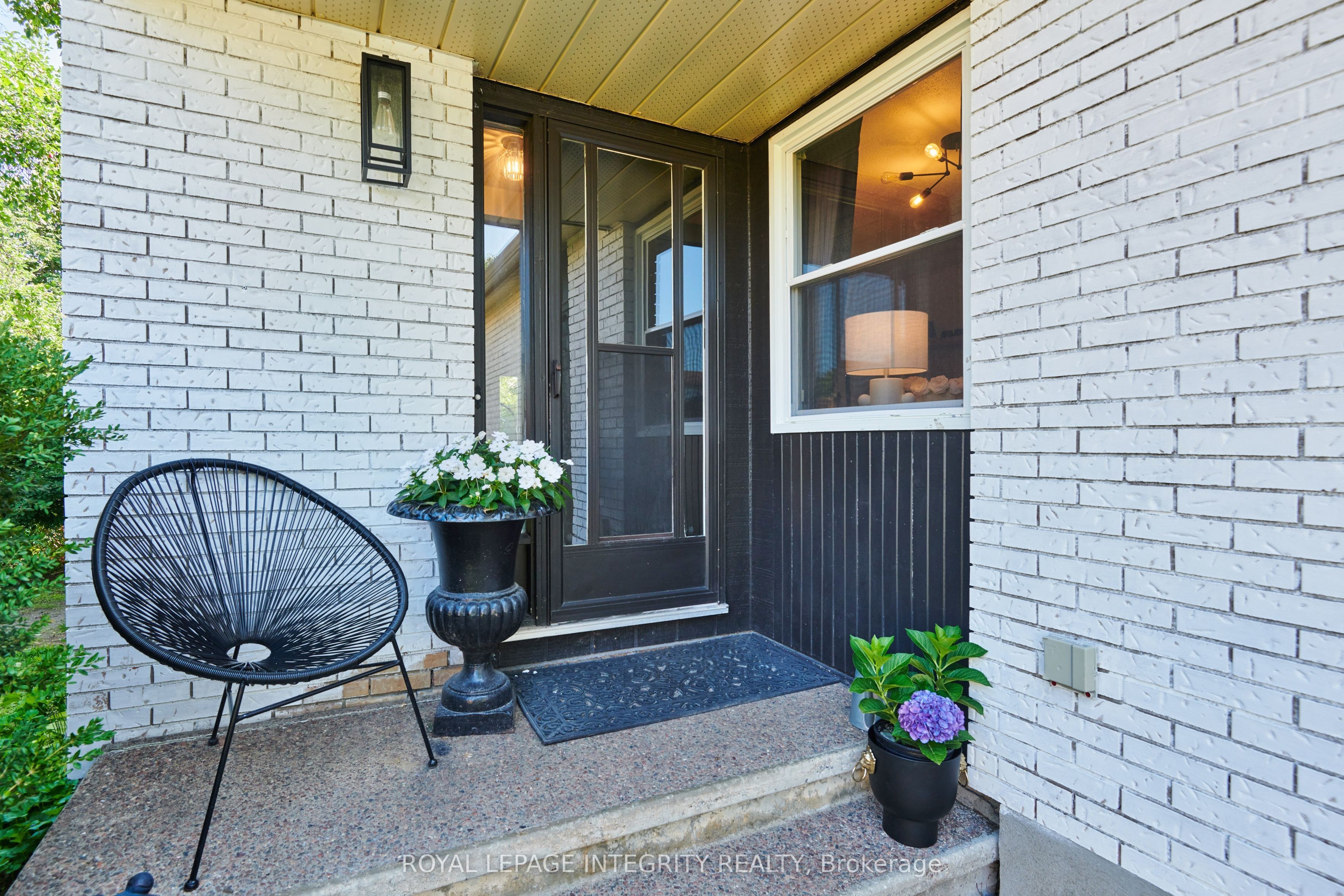 209 SHERWAY Drive, Barrhaven, ON K2J 2B3 photo 3
