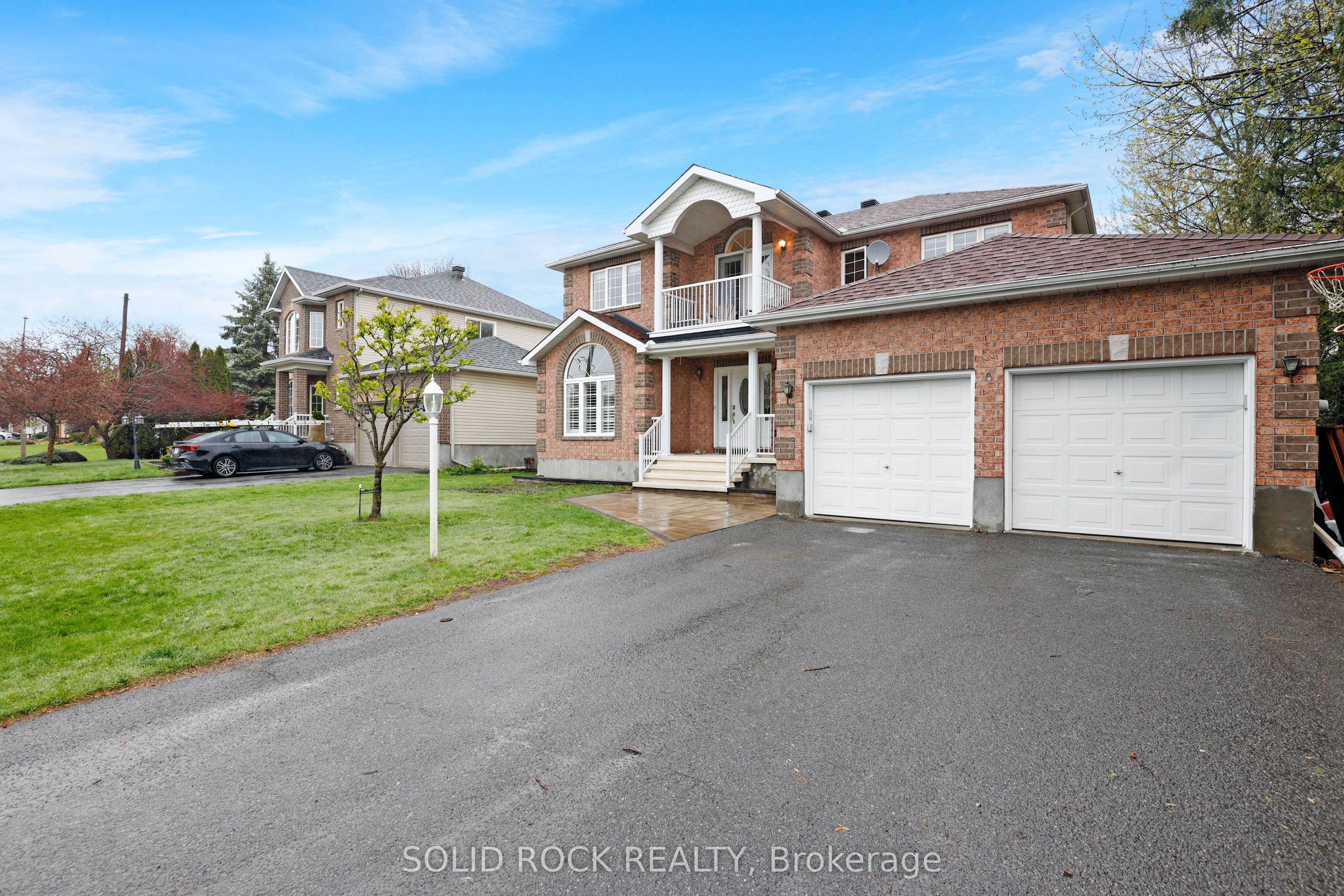 45 Basswood Avenue, Stittsville - Munster - Richmond, ON K2S 1X3