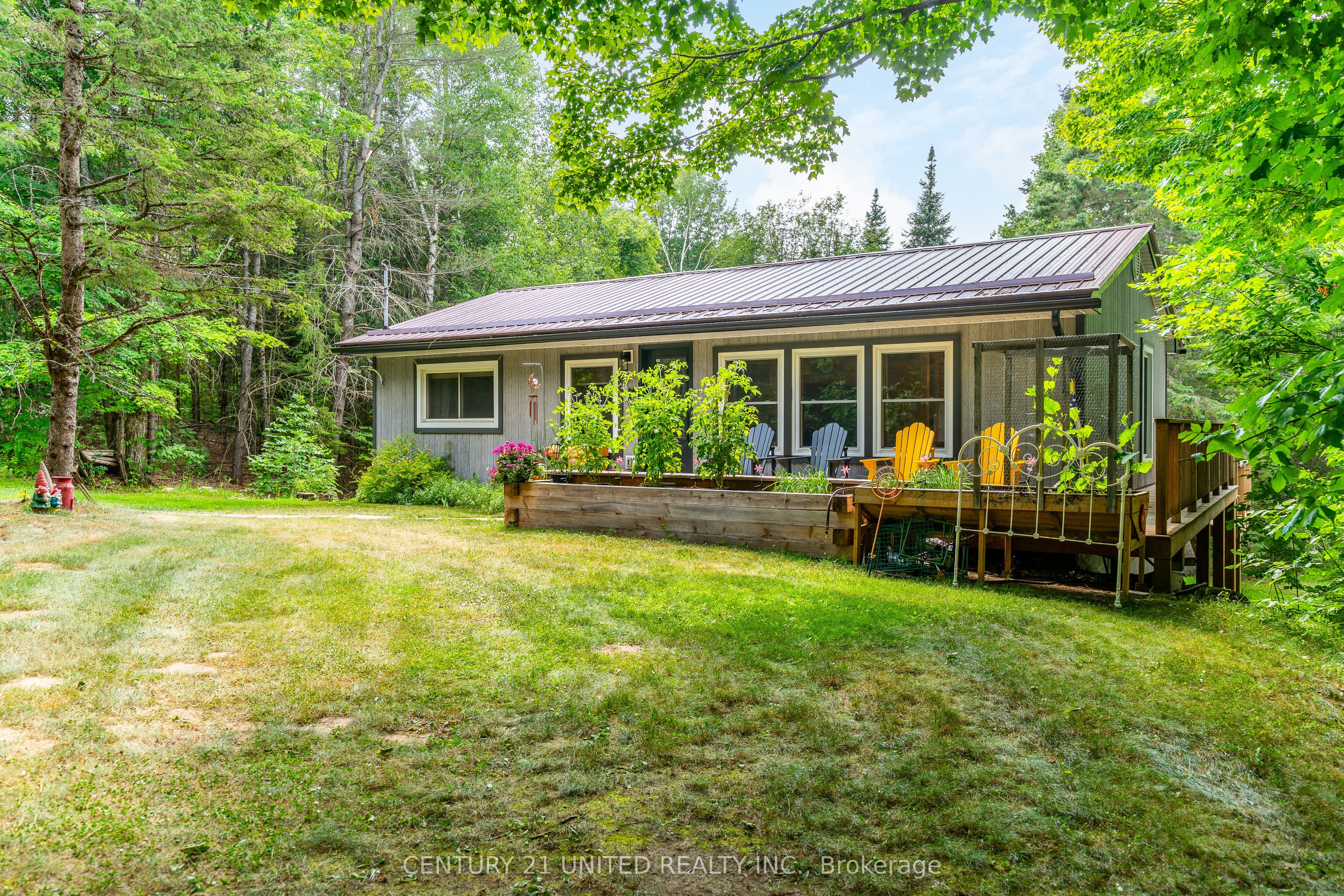 1001 English Circle, Highlands East, ON K0M 1R0