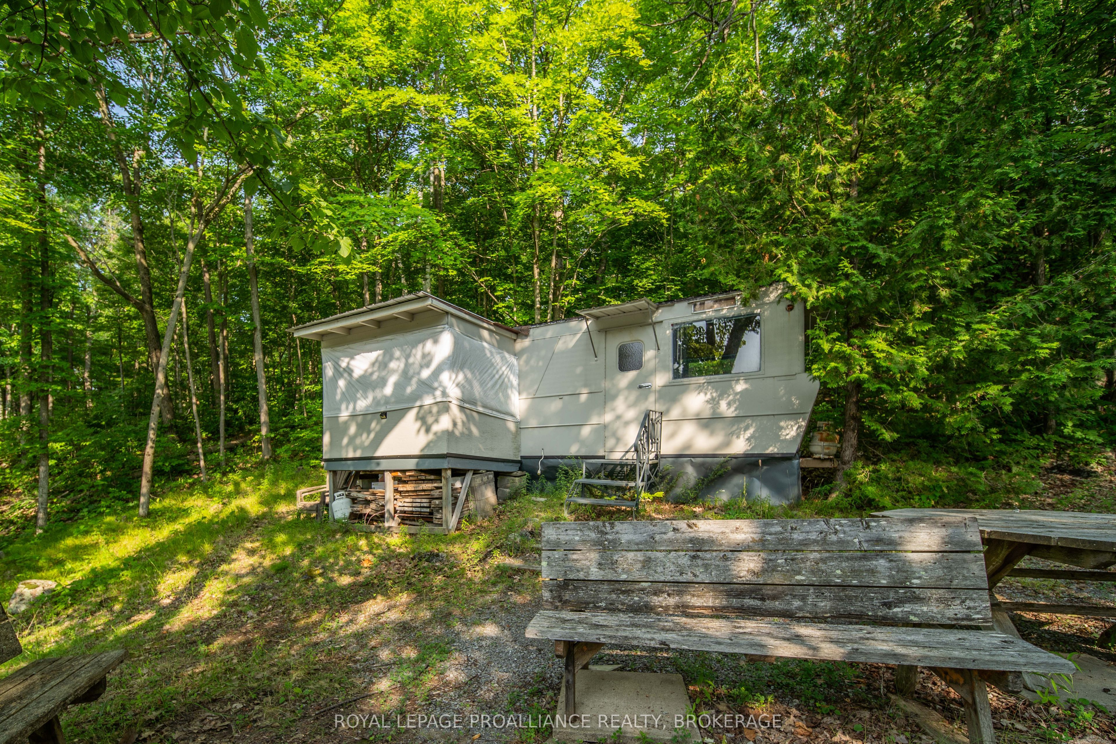 333 Steve Babcock Lane, Frontenac, ON K0H 1W0 photo 2