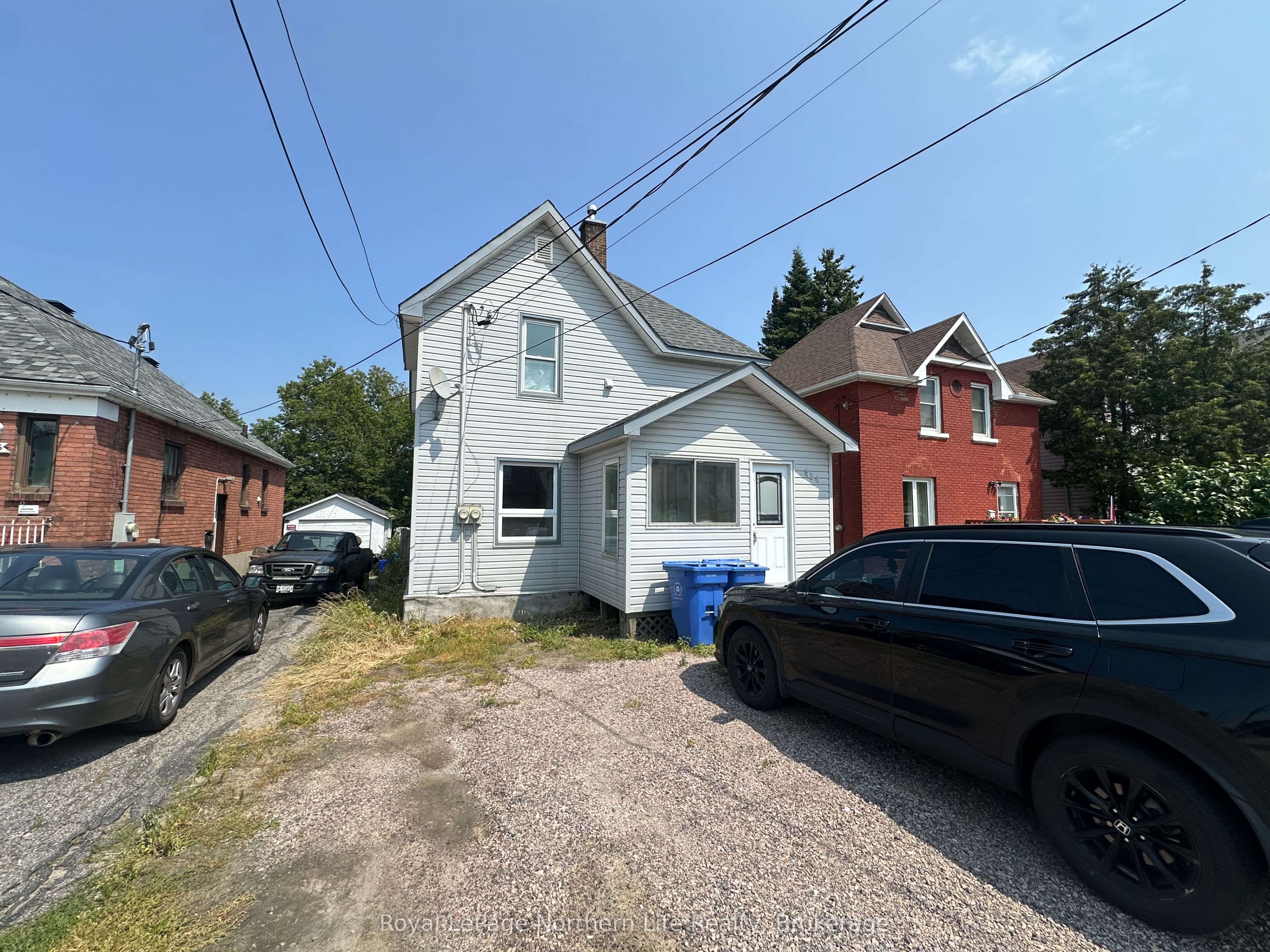 434 Worthington Street E 1, North Bay, ON P1B 1H5