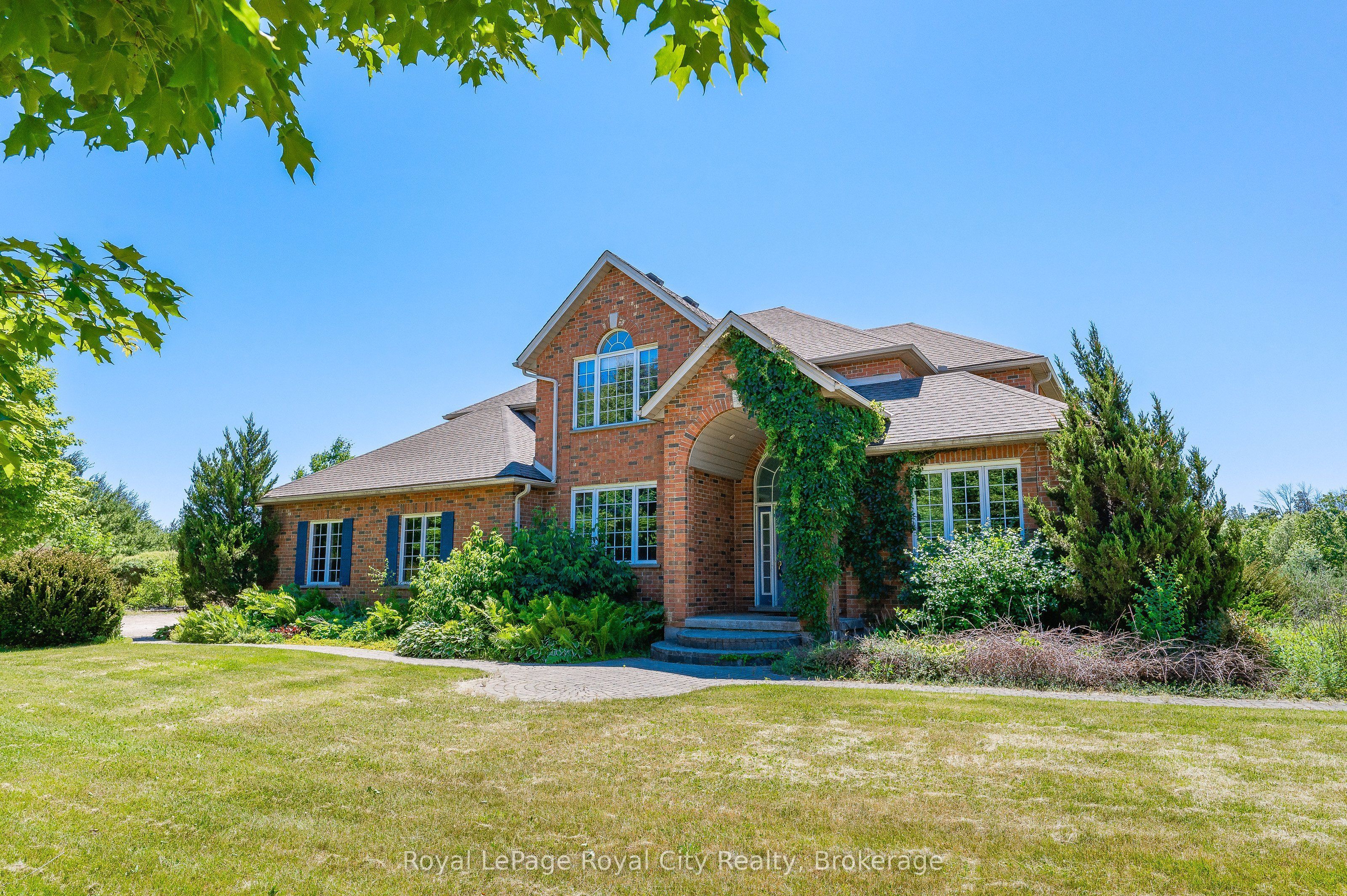 287 Clair Road E MAIN, Guelph, ON N1L 1H1