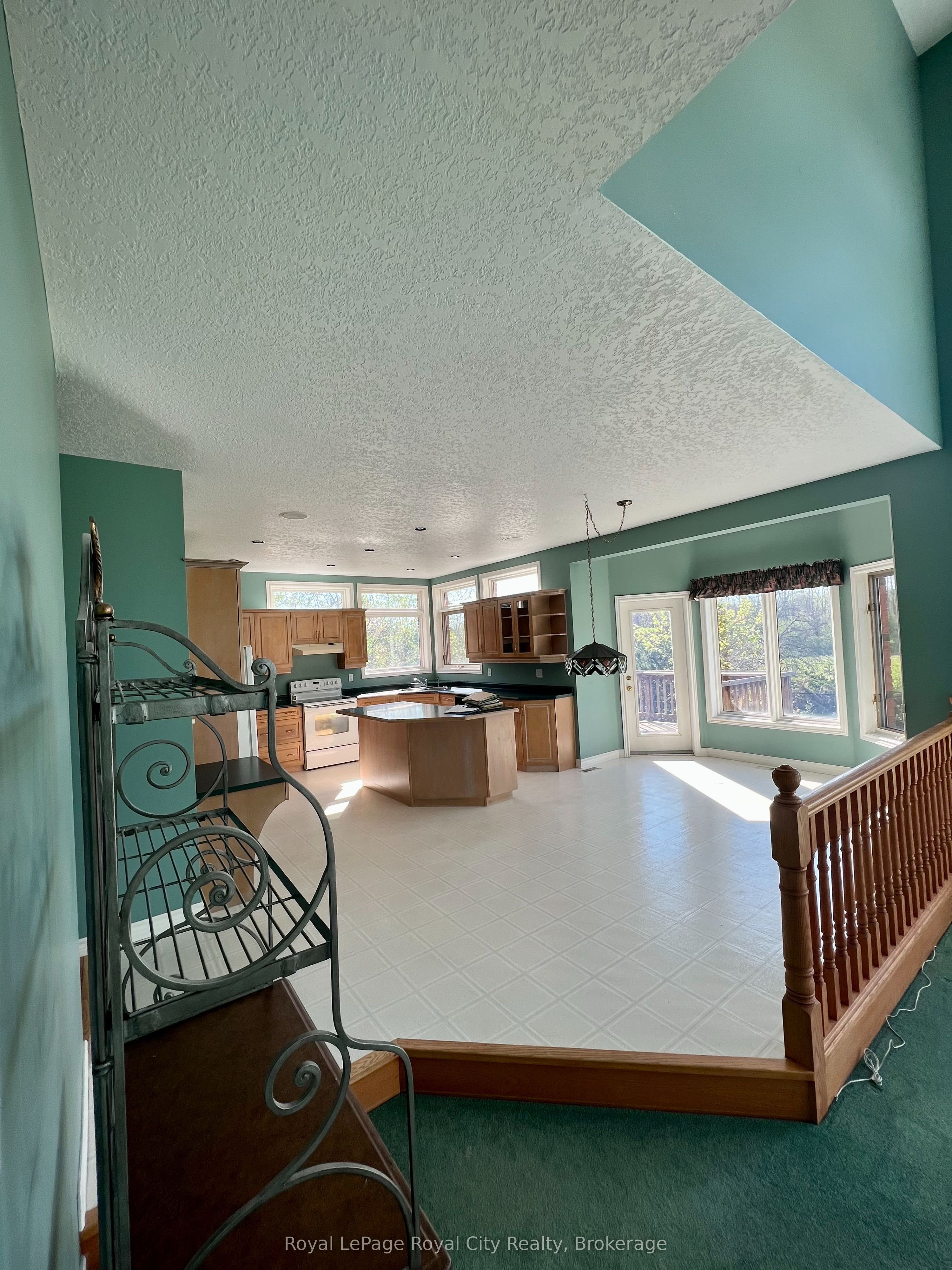 287 Clair Road E MAIN, Guelph, ON N1L 1H1 photo 4