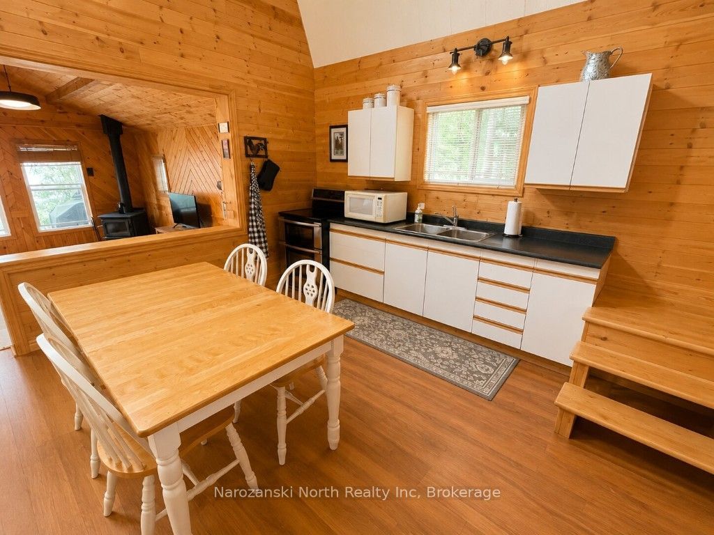 98 West Ham Lake Road, Killarney, ON P0M 1A0 photo 5