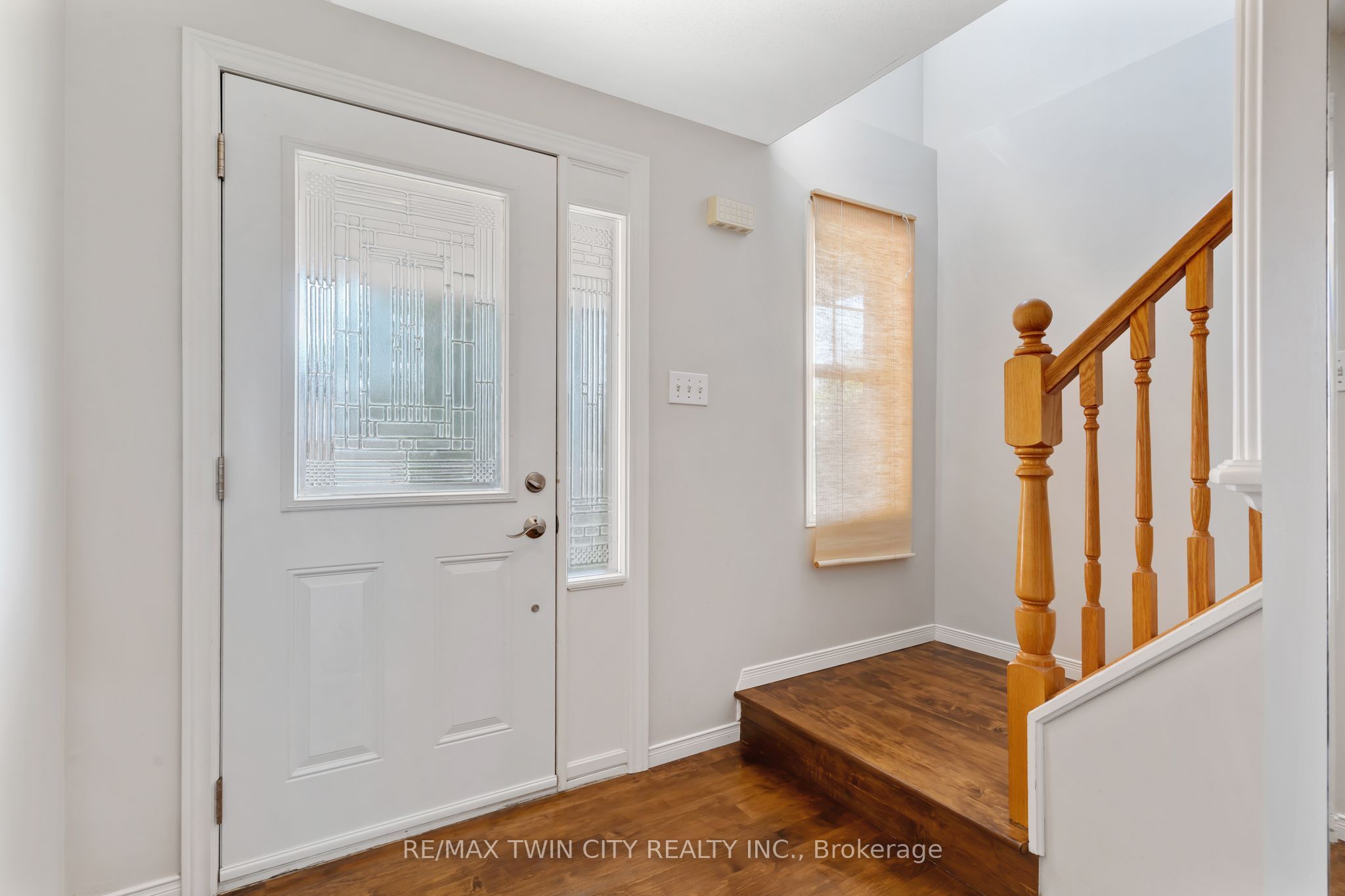 129 KOVAC Road, Cambridge, ON N1R 8K4 photo 2