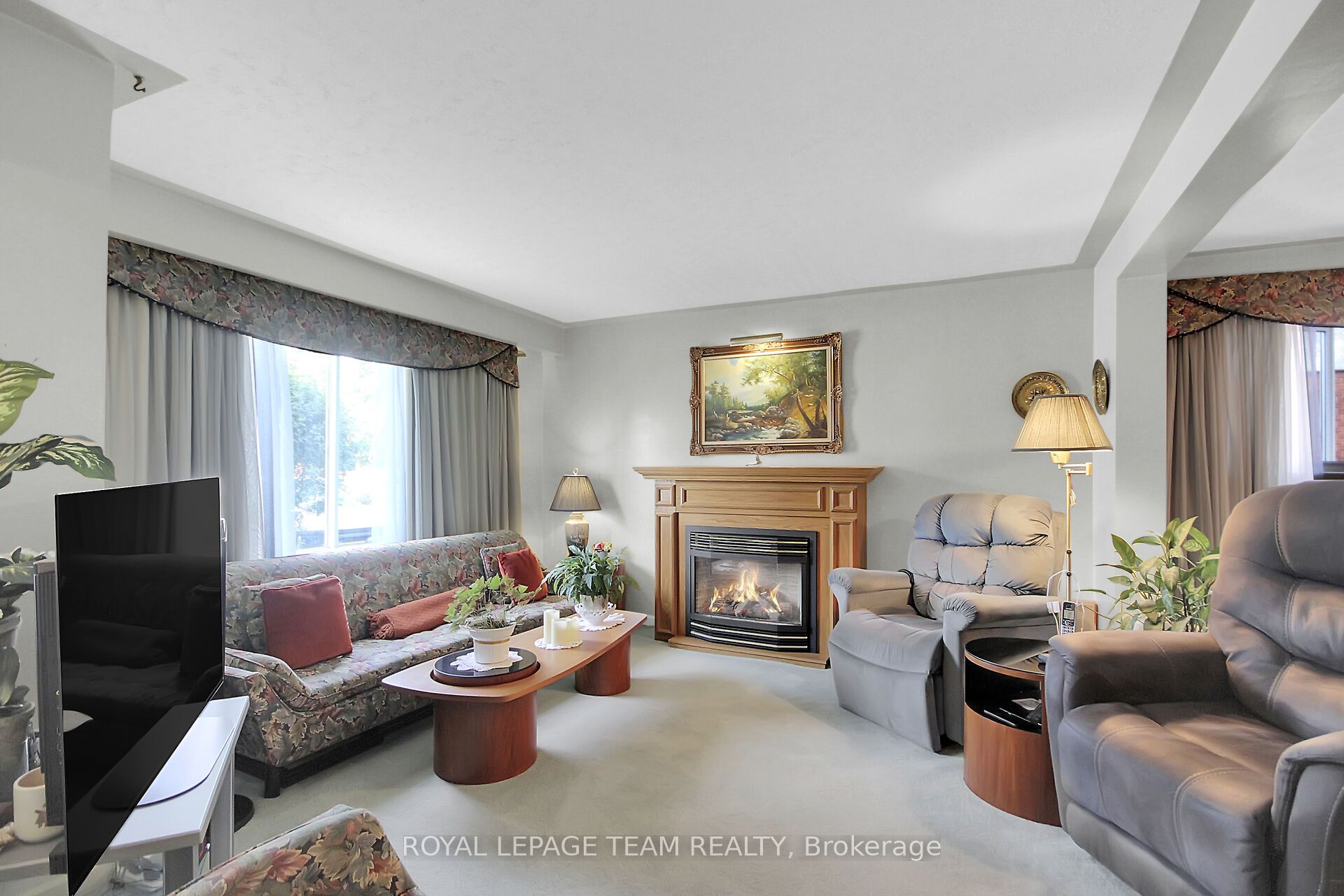 962 Dynes Road, Mooneys Bay - Carleton Heights and Area, ON K2C 0G8 photo 4