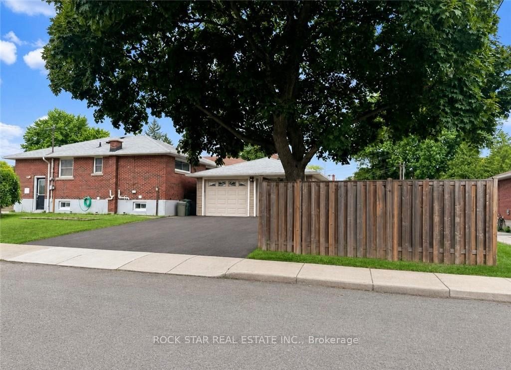 144 Winchester Boulevard, Hamilton, ON L8T 2N2 photo 4