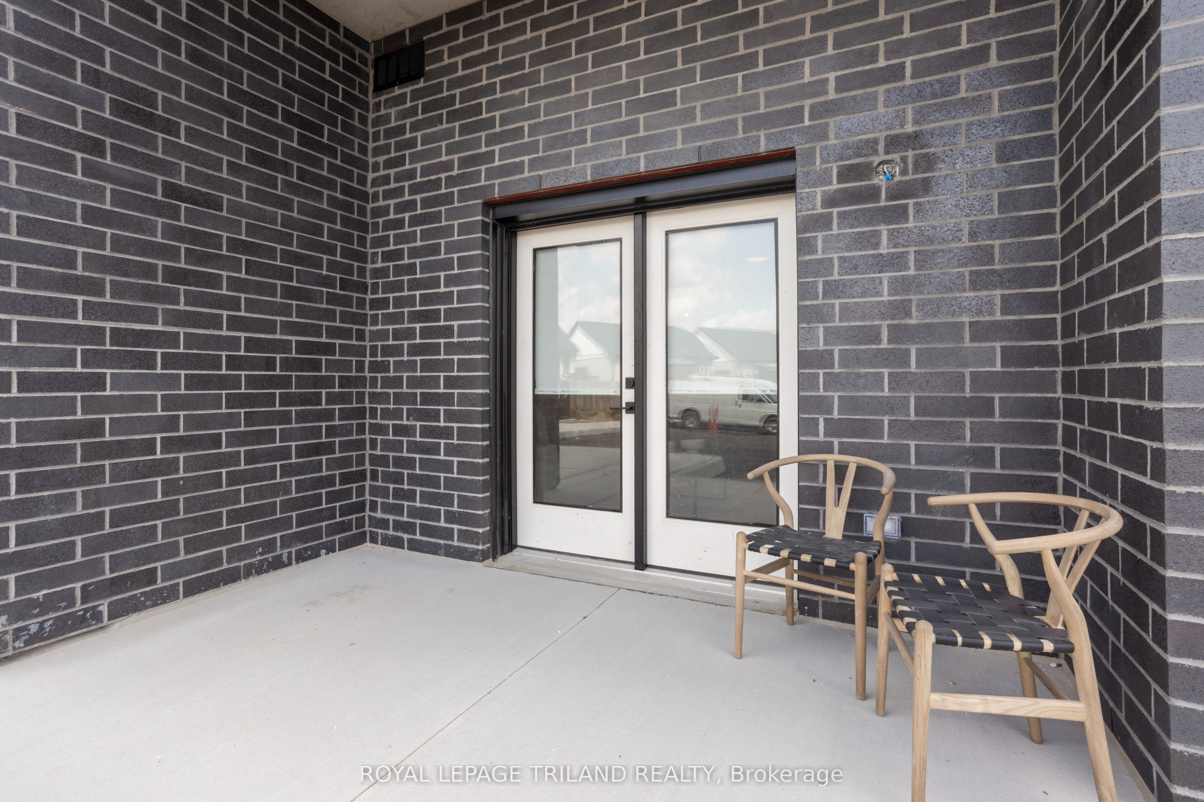 33318 Richmond Street 101, Lucan Biddulph, ON N0M 2J0