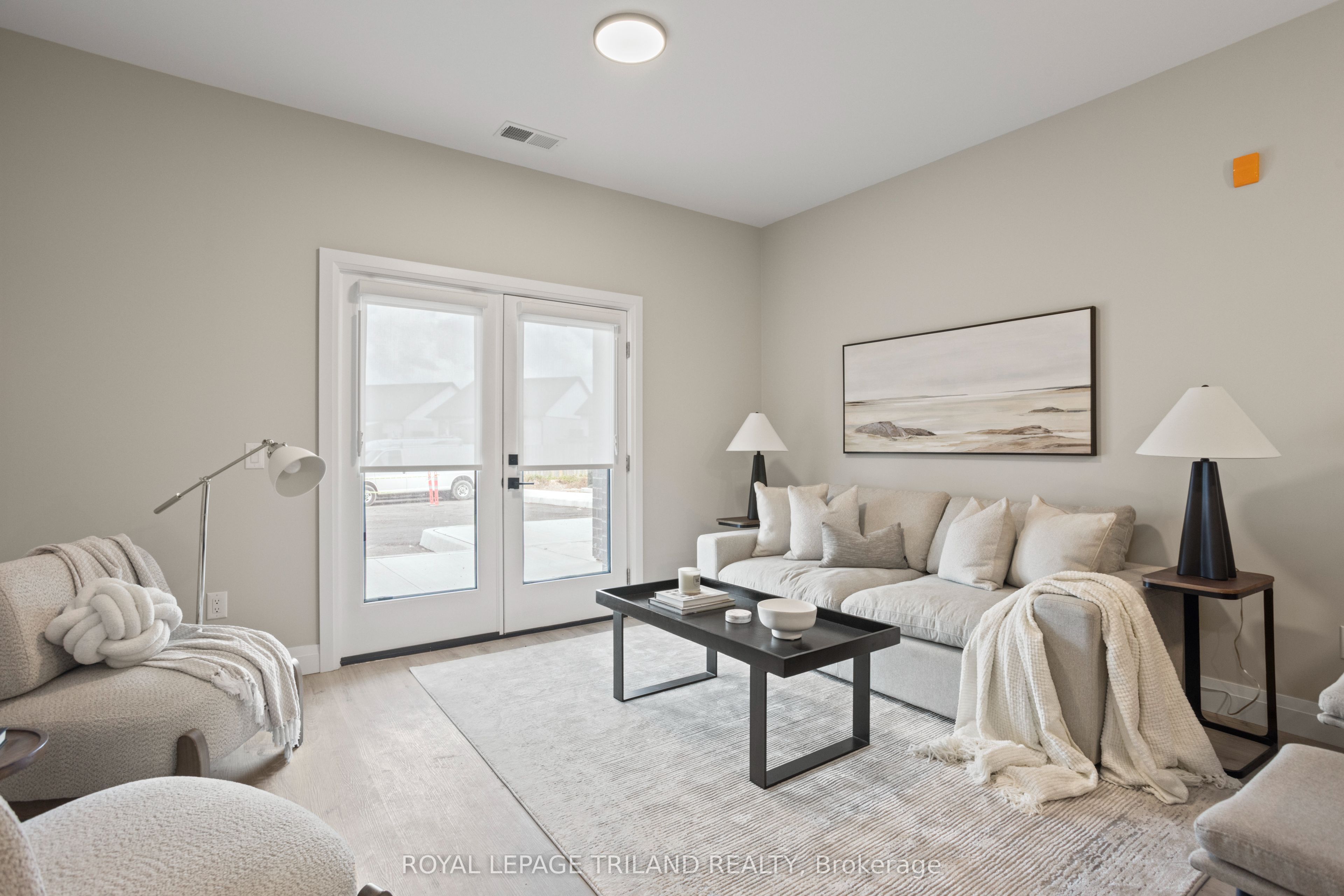 33318 Richmond Street 101, Lucan Biddulph, ON N0M 2J0 photo 4